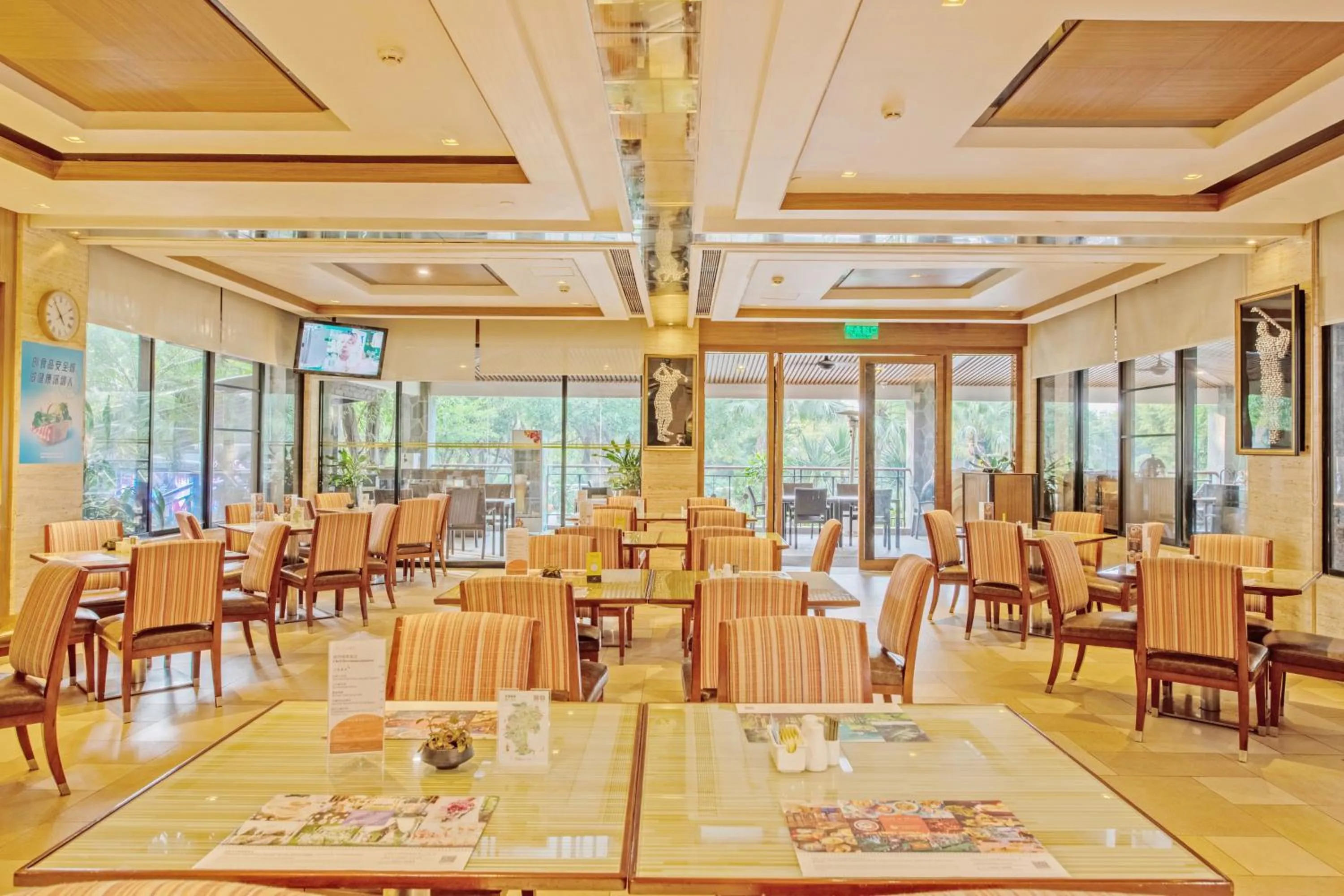 Restaurant/places to eat in Mission Hills Hotel Resorts Shenzhen