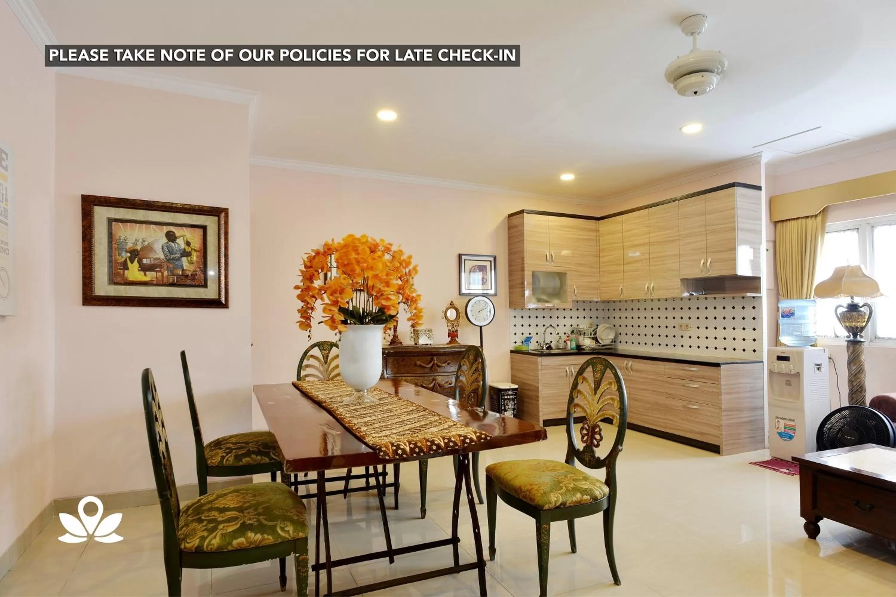 Communal kitchen in Kemang Eleven