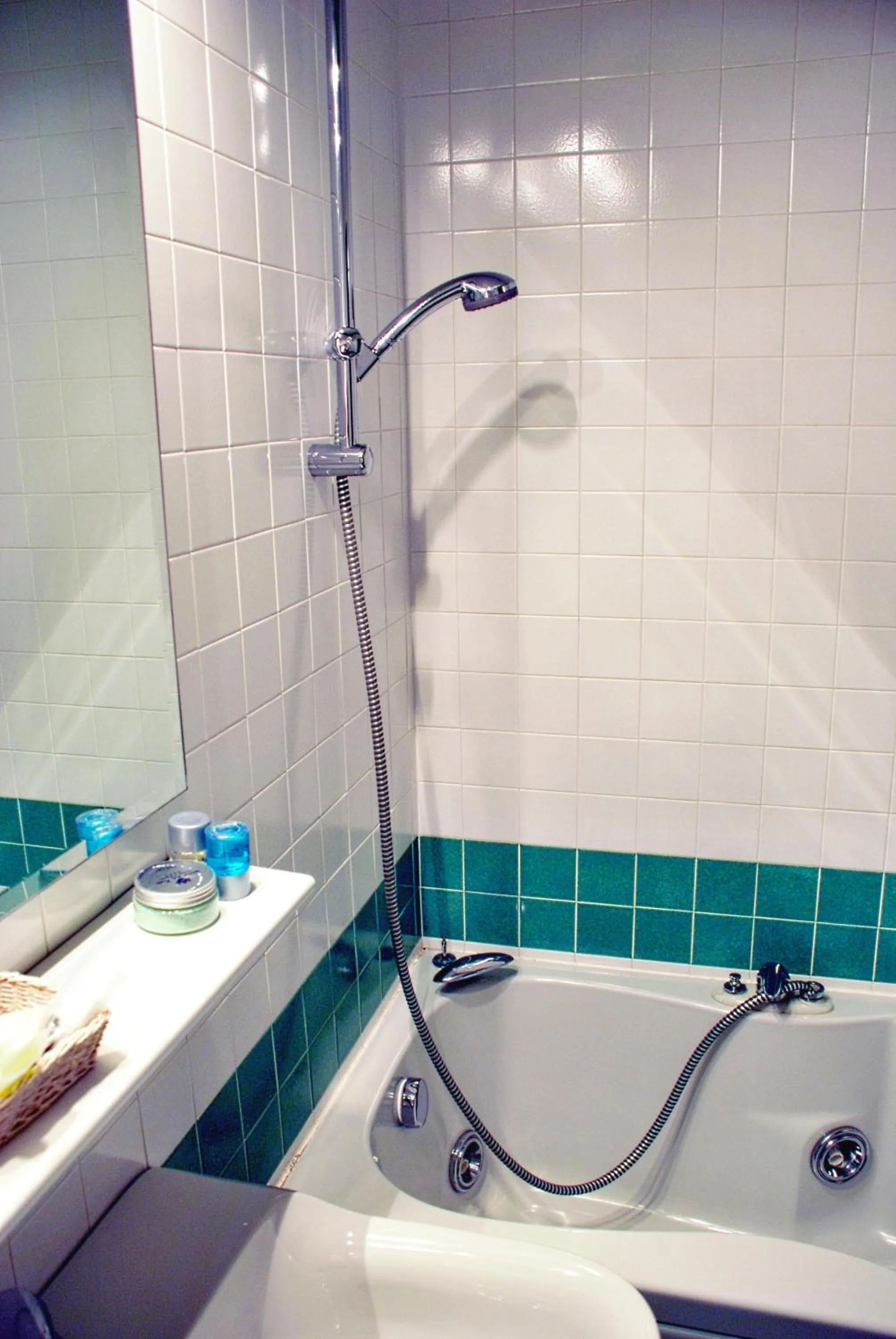 Bathroom in Hotel De La Poste