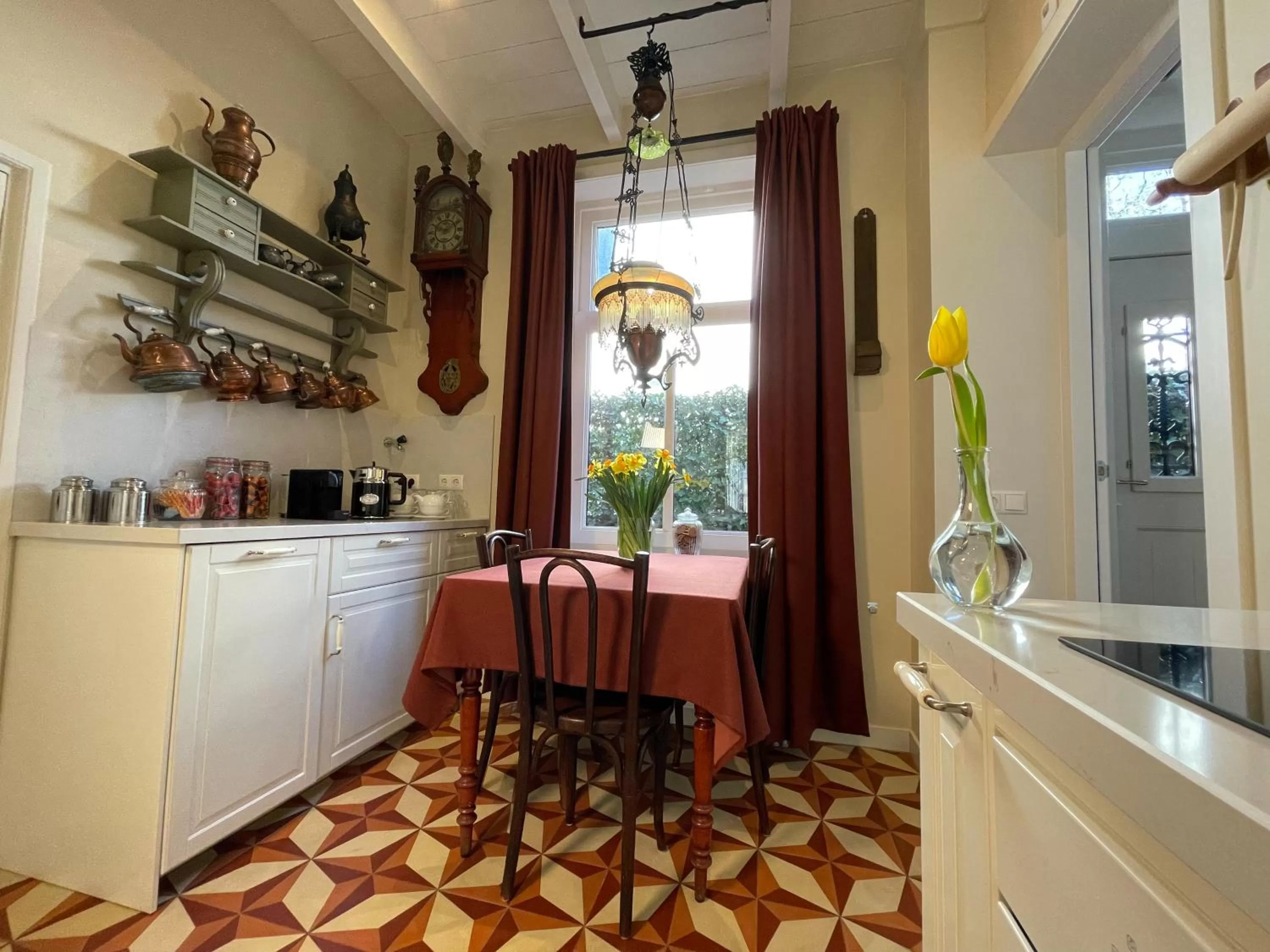 Coffee/tea facilities in BnB 't Ambacht - Boutique Hotel