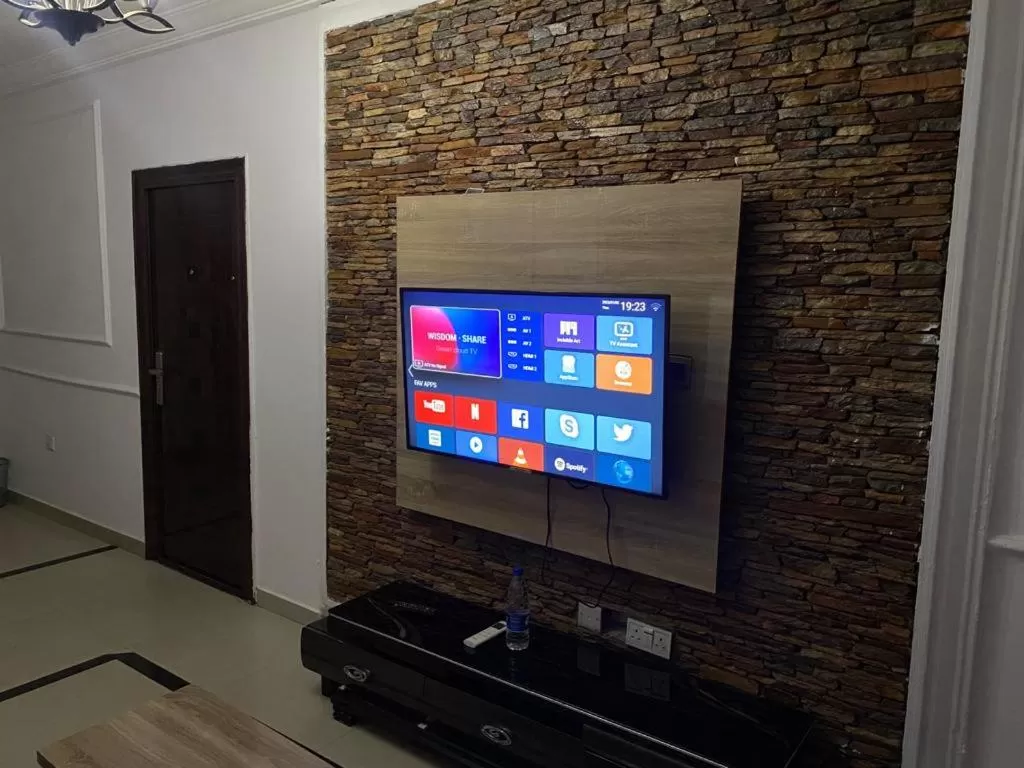 Communal lounge/ TV room, TV/Entertainment Center in Palazzo Apartments