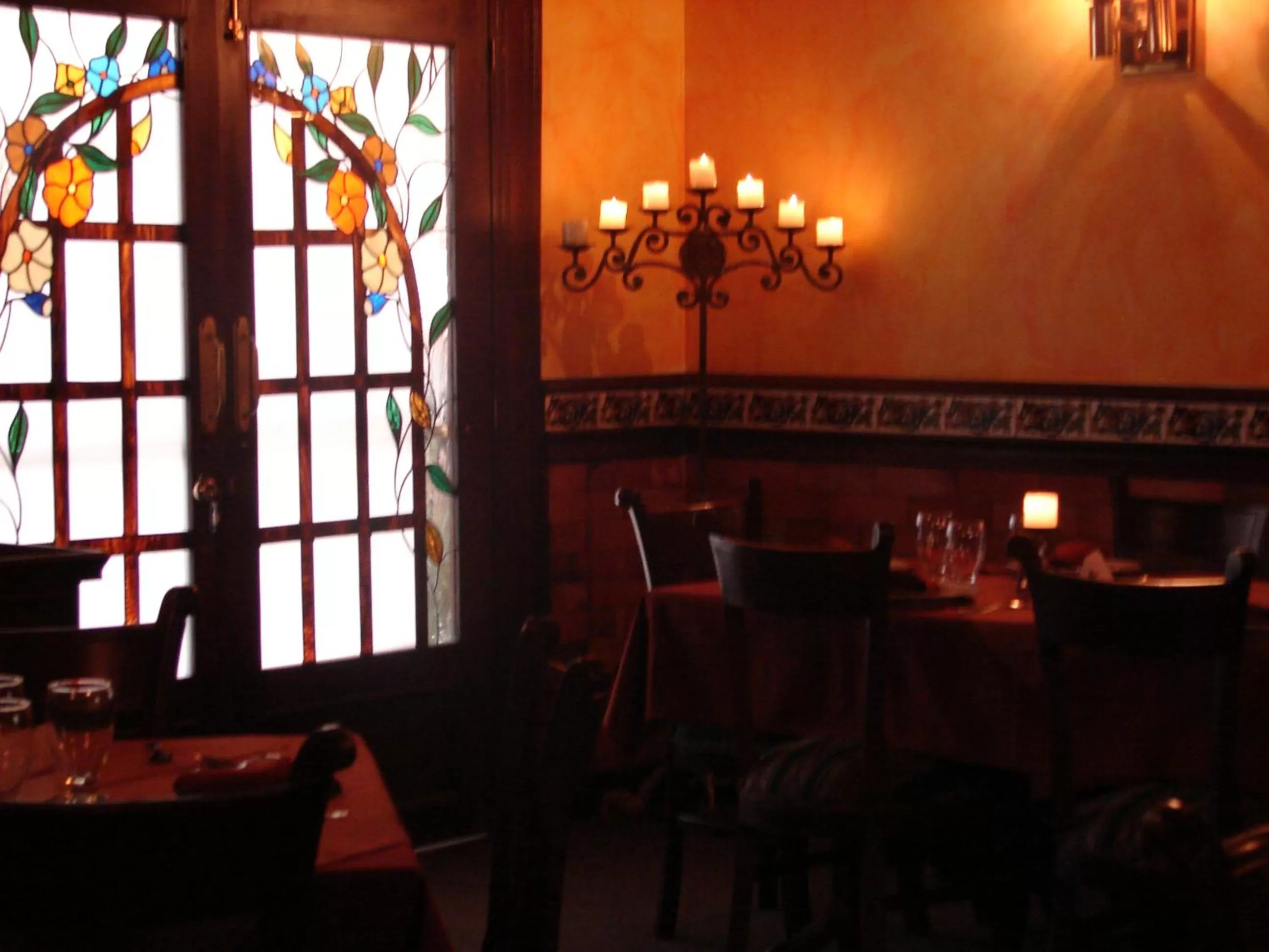 Restaurant/Places to Eat in Hotel Principe