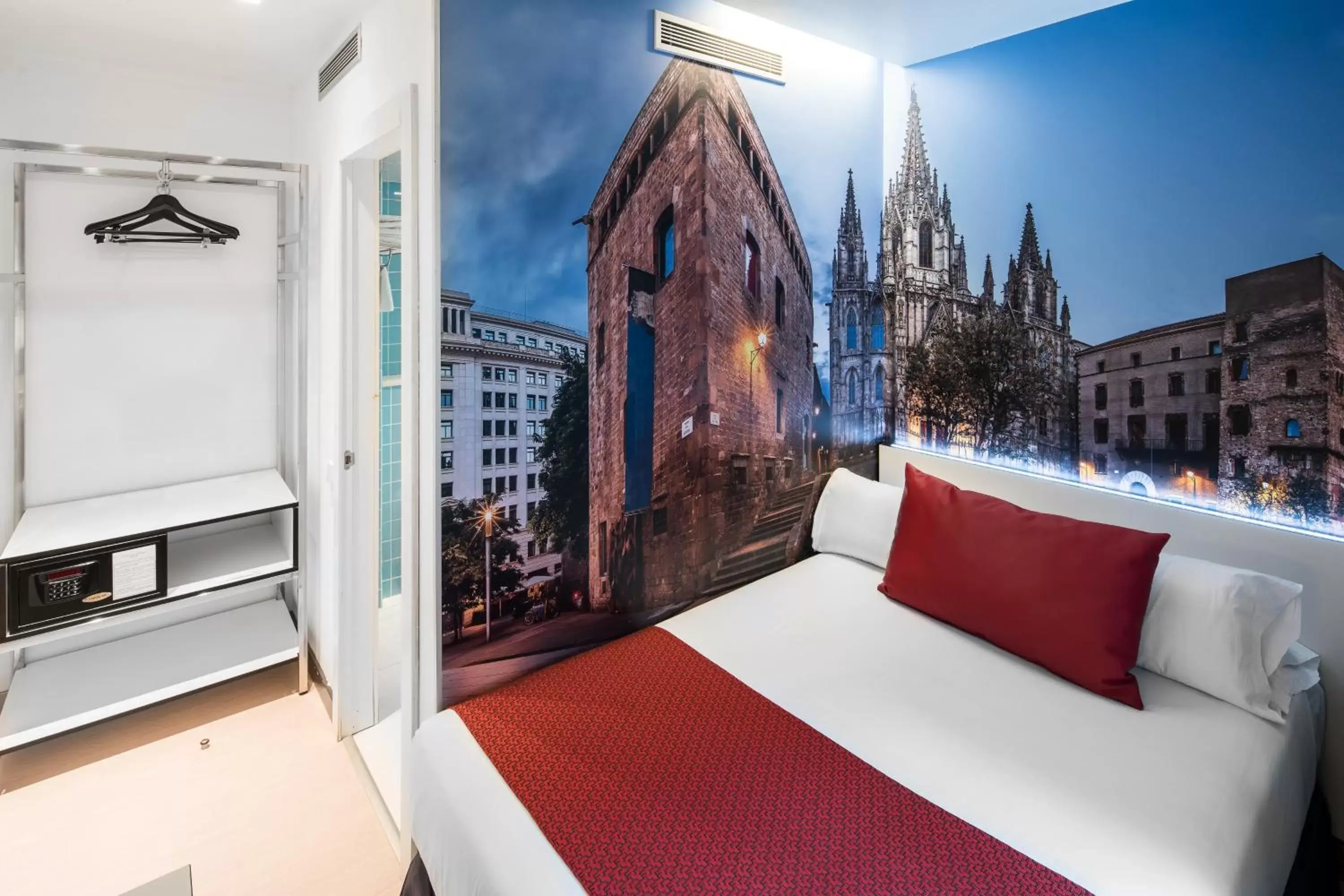 Single Room in Catalonia Avinyo Single Room in Catalonia Avinyo