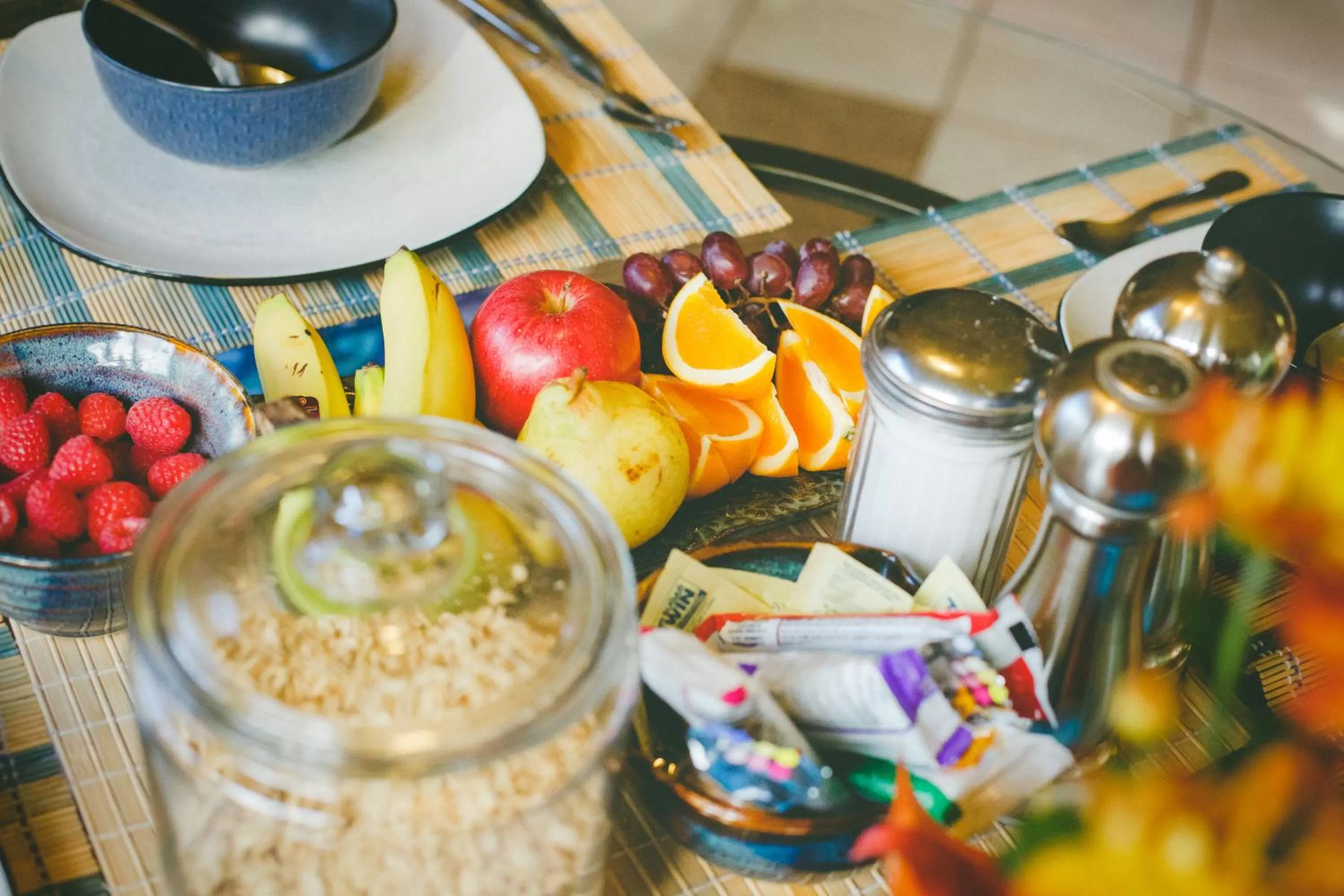 Restaurant/places to eat, Coffee/Tea Facilities in Tall Trees Bed & Breakfast