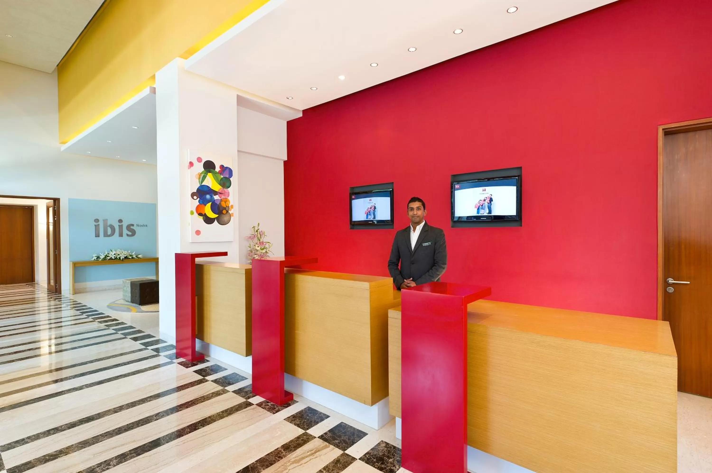 Lobby or reception in ibis Nashik - An Accor Brand