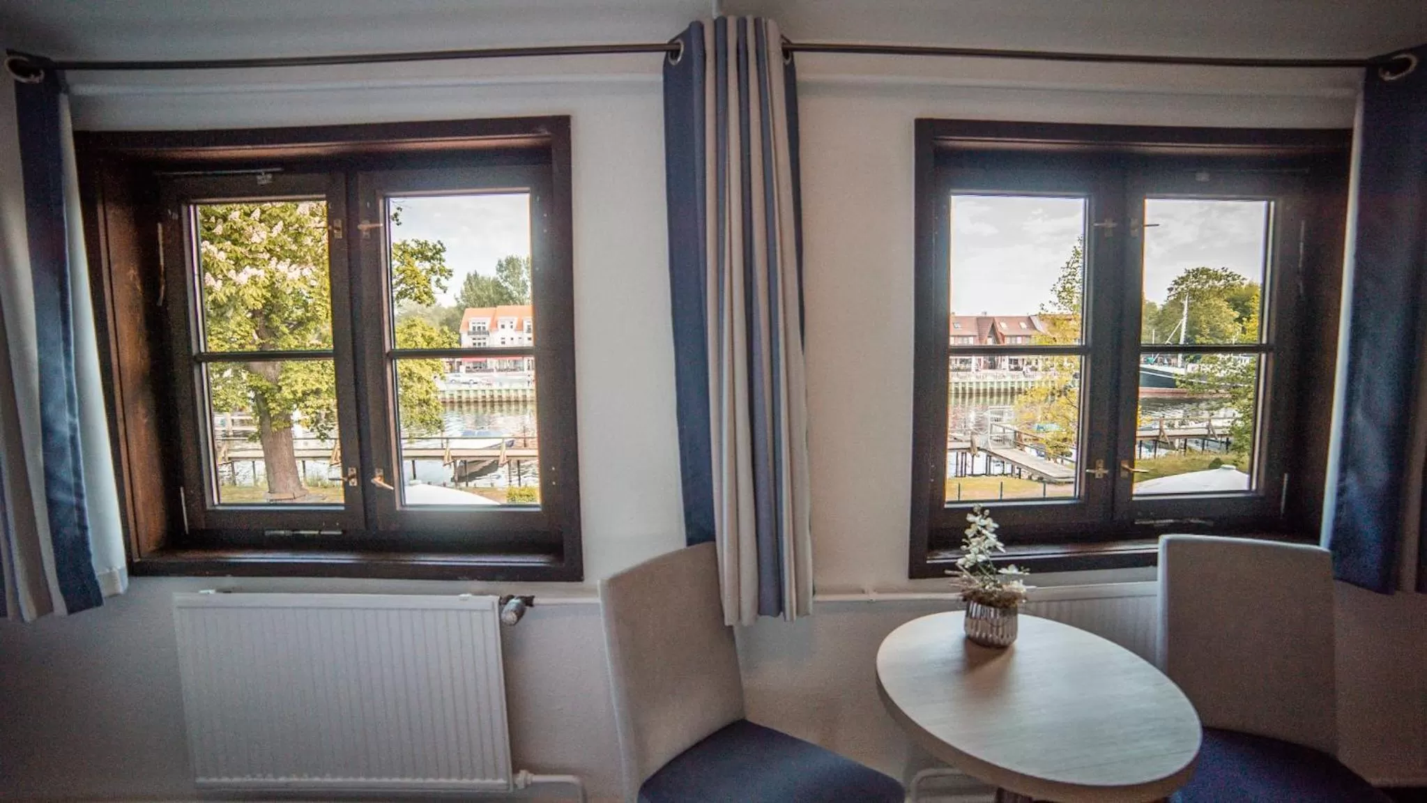 Seating Area in Gasthaus Zur Fähre