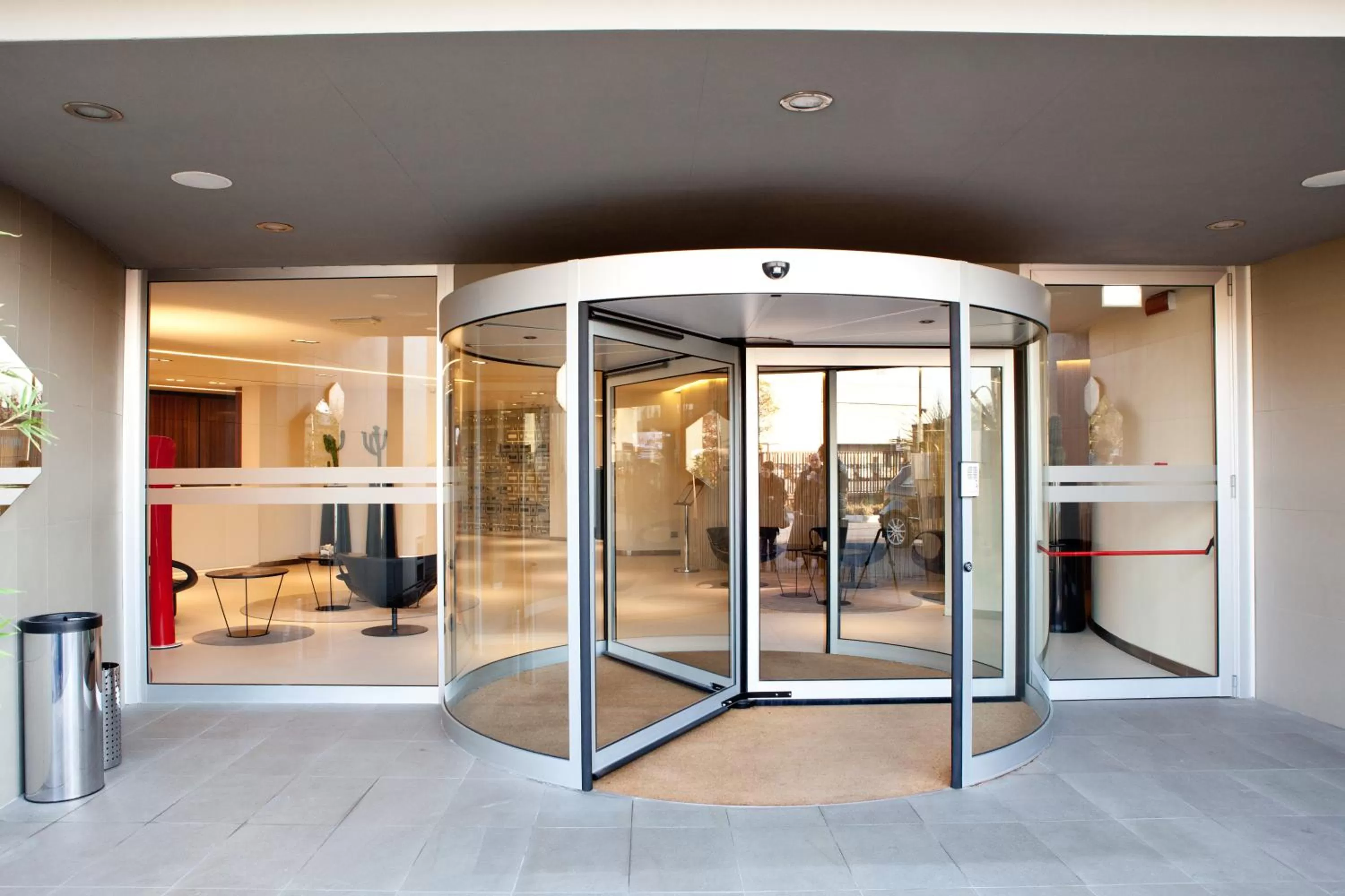 Facade/entrance in Albergo Dei Laghi