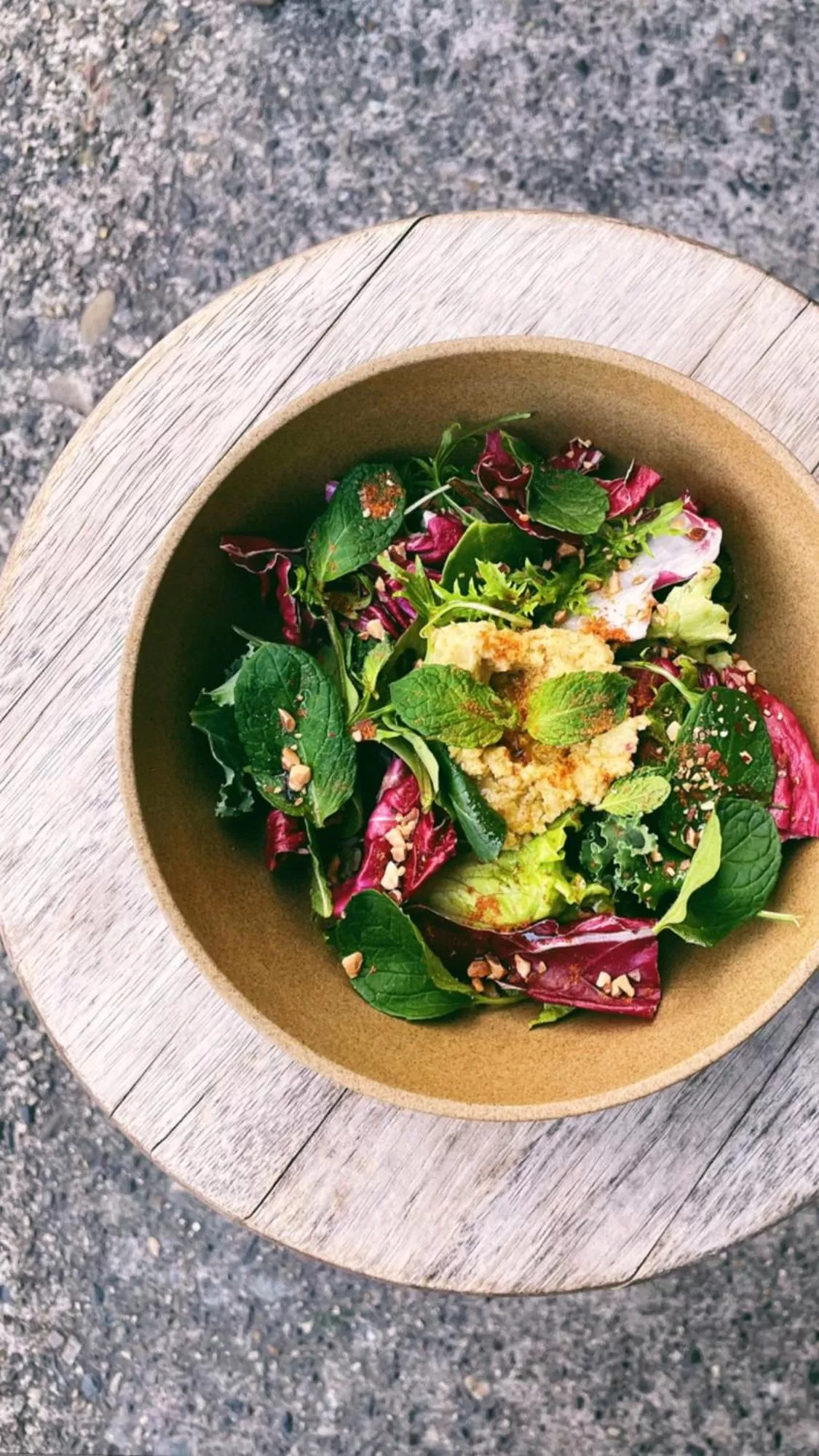 Dinner in Nui. HOSTEL & BAR LOUNGE