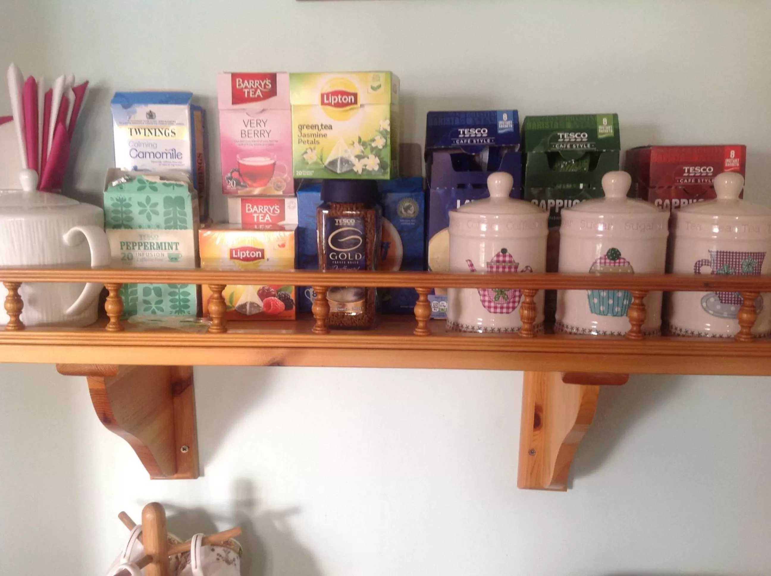 Breakfast in The Rock Equestrian Farm B&B