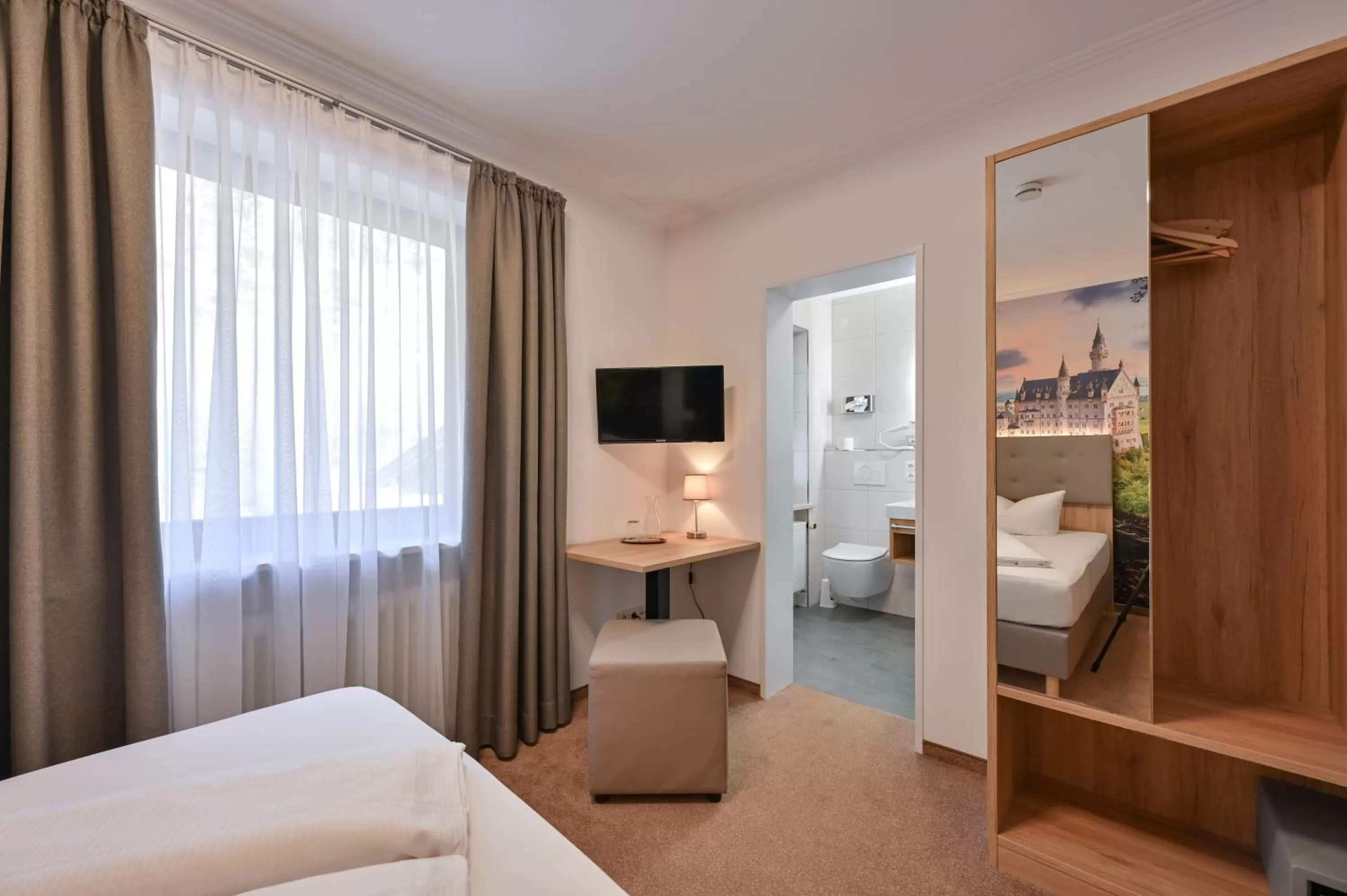 TV and multimedia, Bed in Hotel Ruchti - Zeit für mich