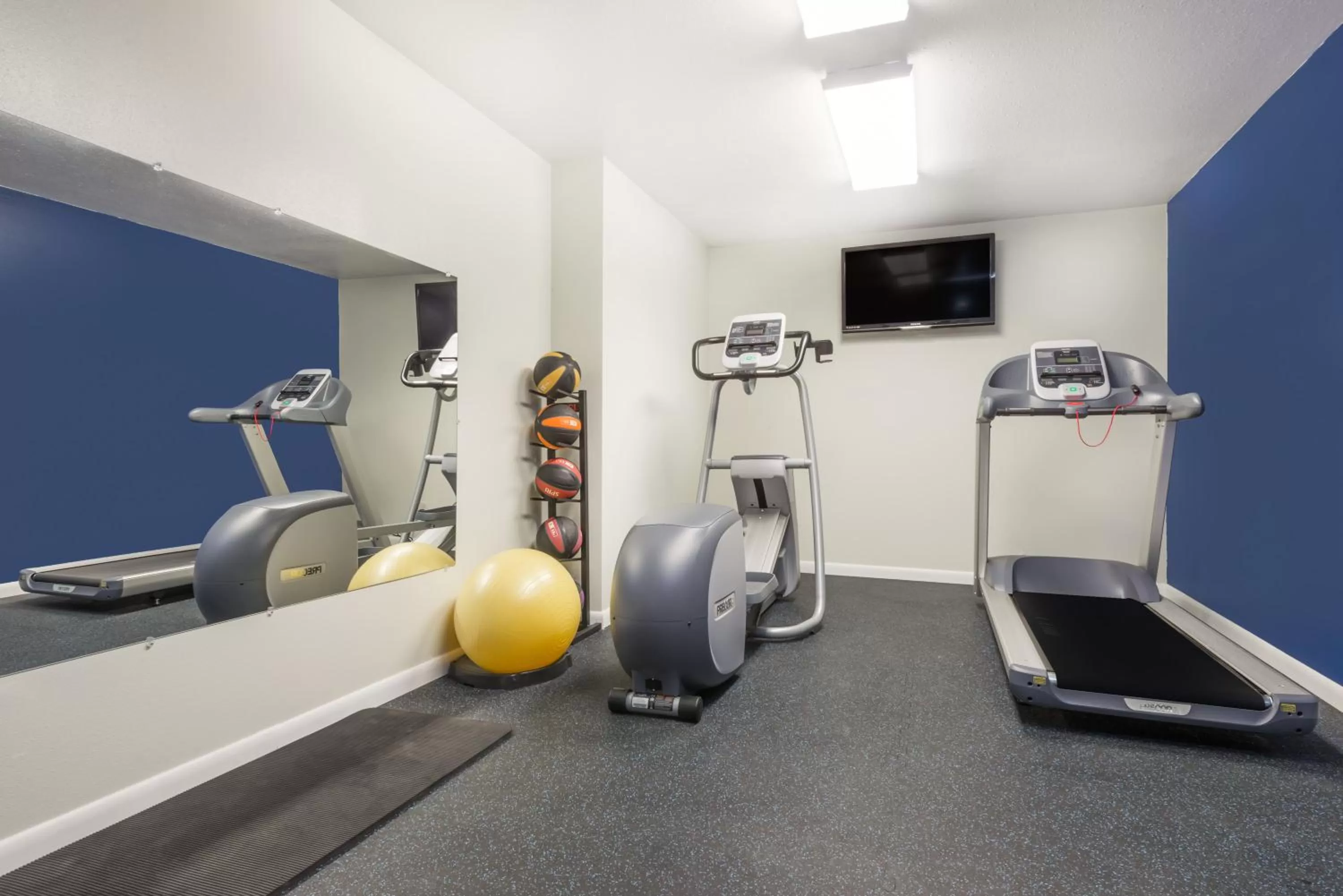 Fitness centre/facilities in Days Inn by Wyndham Worland