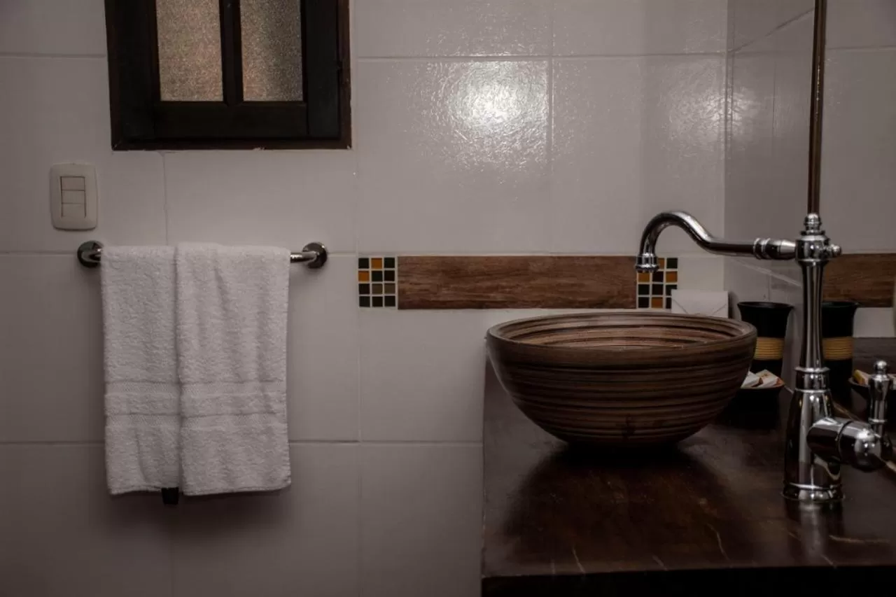 Bathroom in Boutique Hotel De La Fonte & Restaurant