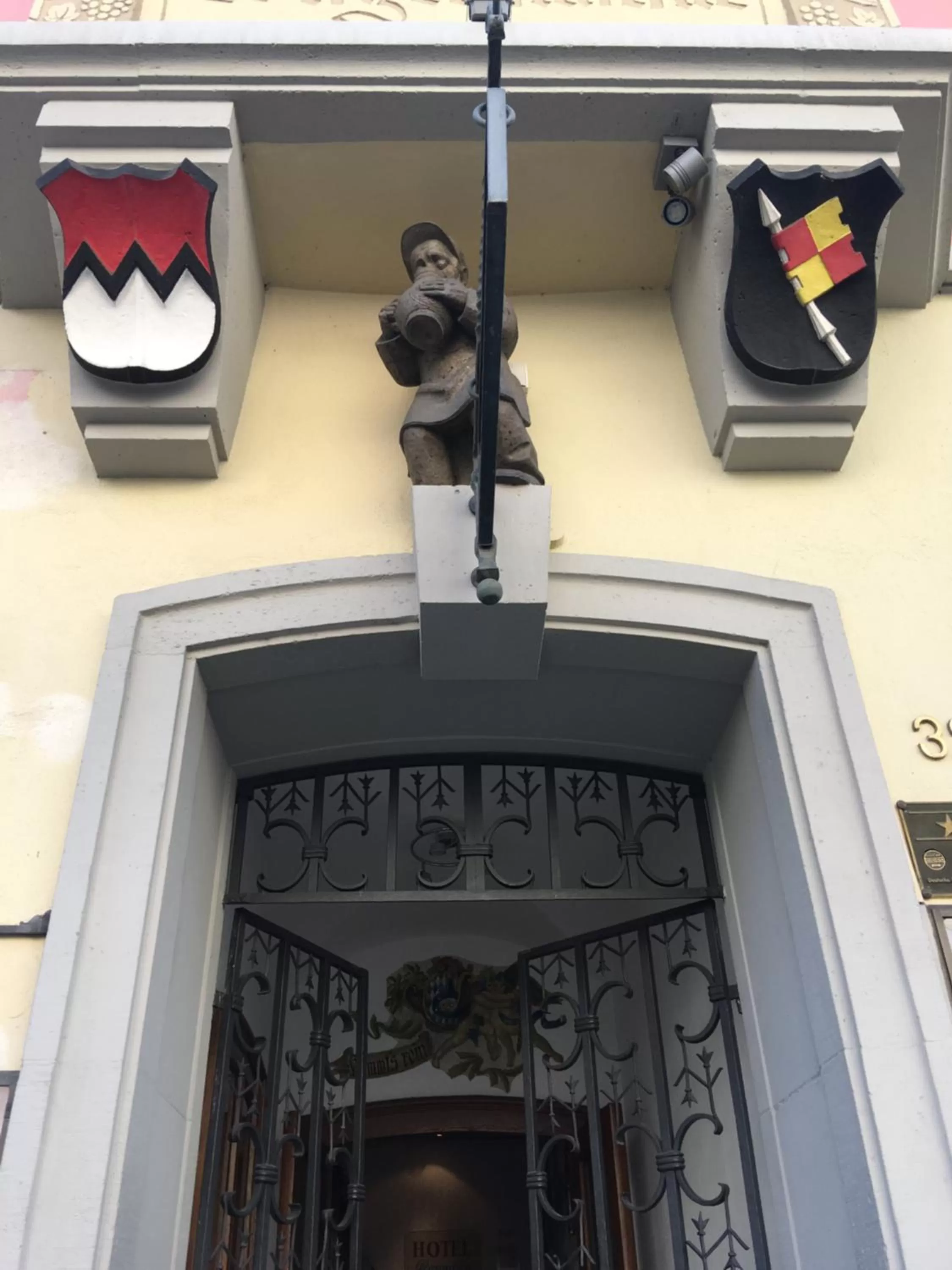 Facade/entrance in Zum Winzermännle