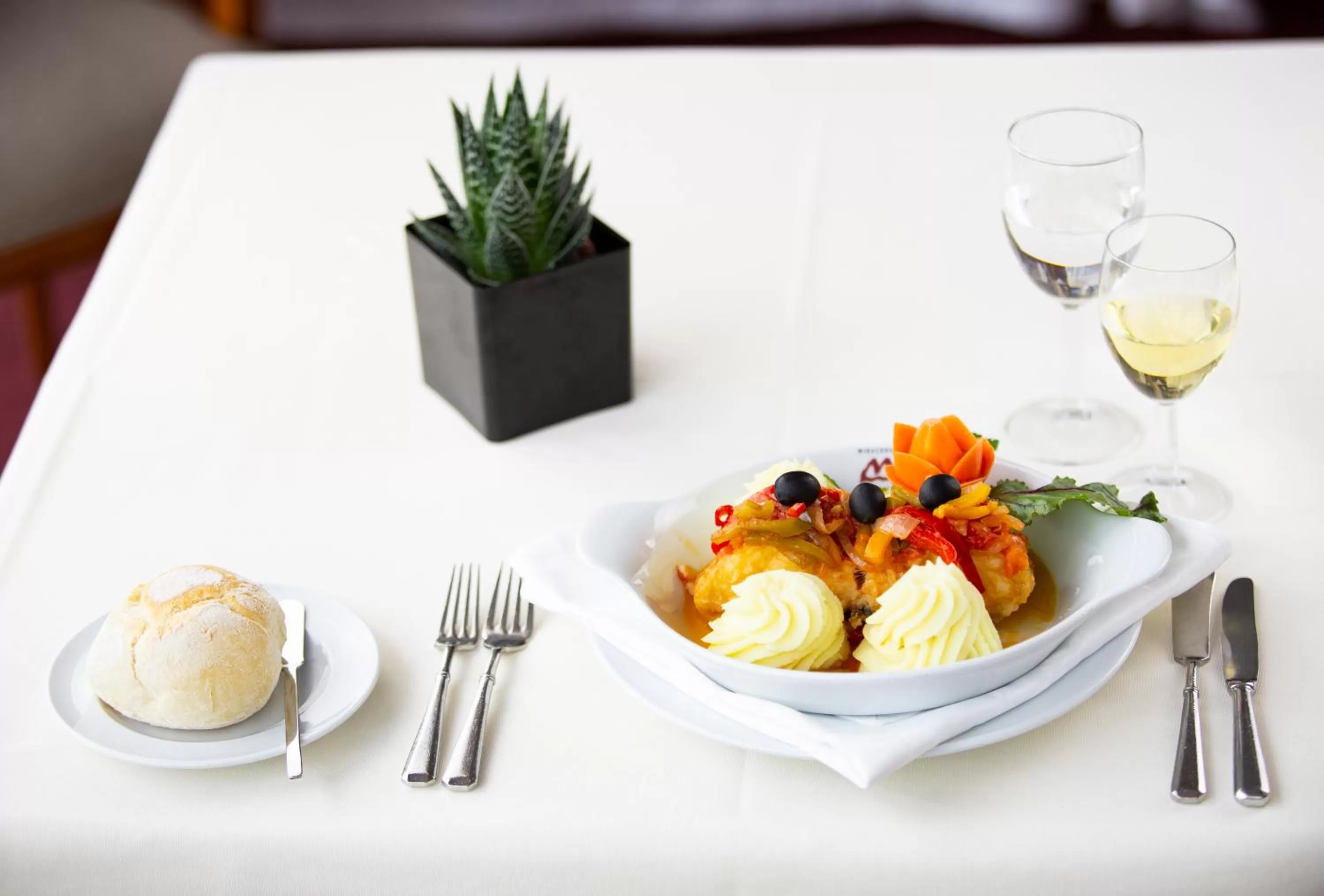 Lunch in Hotel Miracorgo