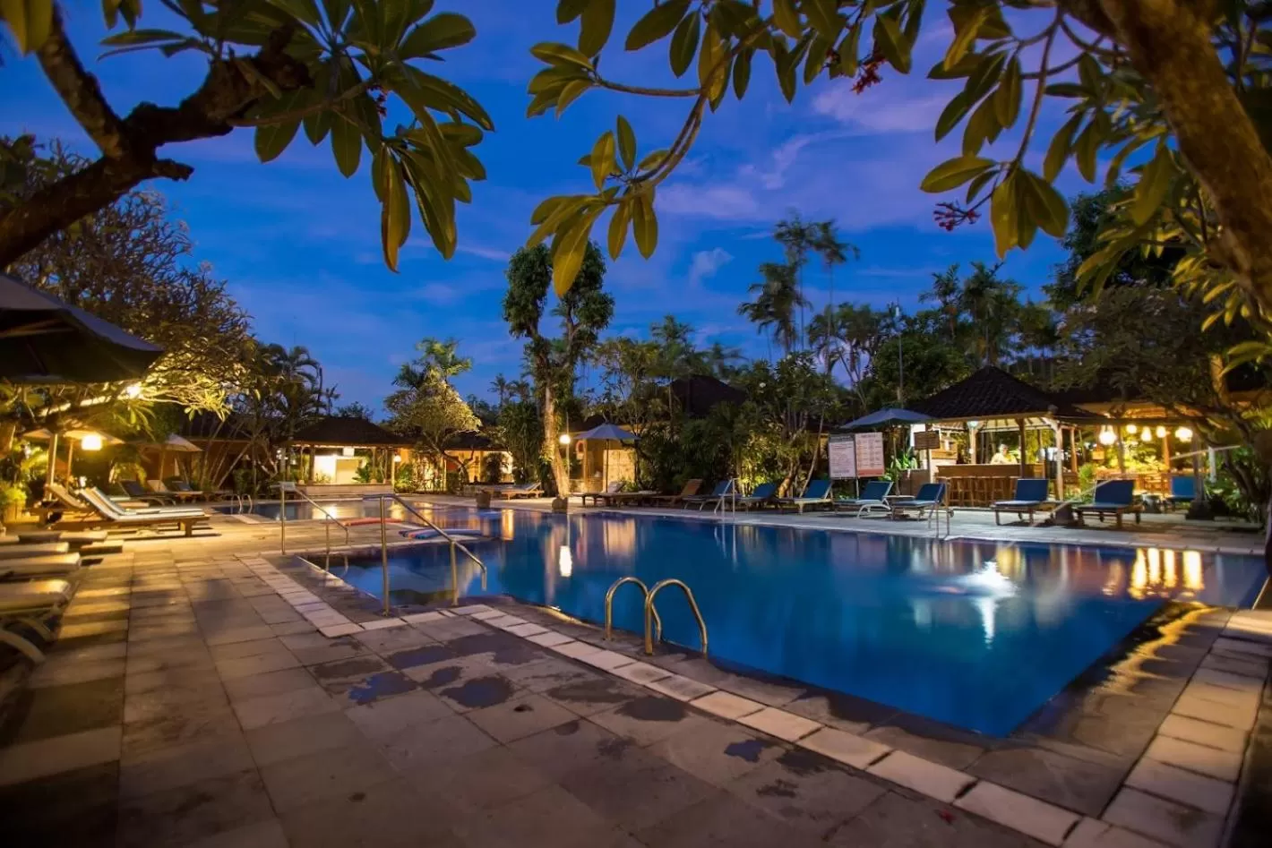 Swimming pool in Bumi Ayu Bungalow Sanur