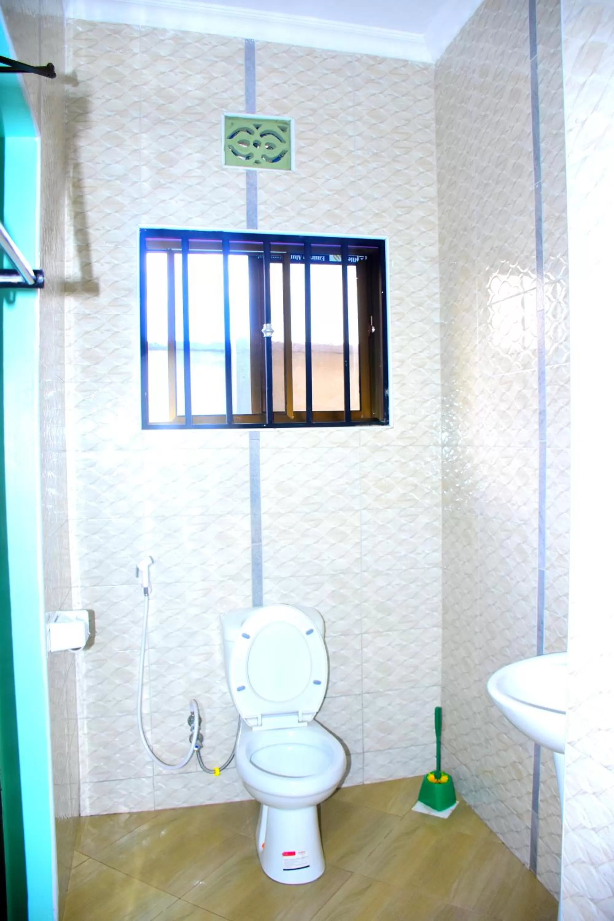 Shower in Safari Park House