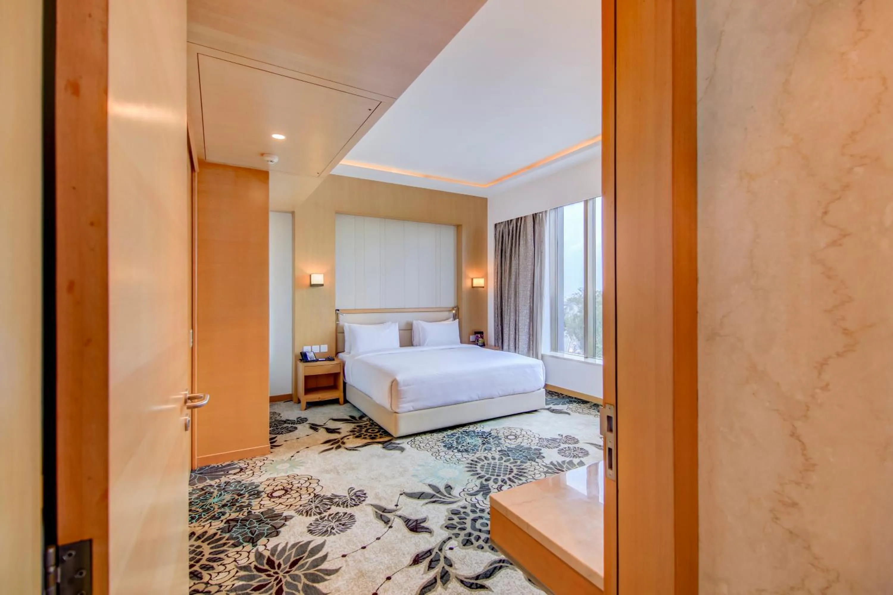 Photo of the whole room, Bed in Radisson Blu Gorakhpur