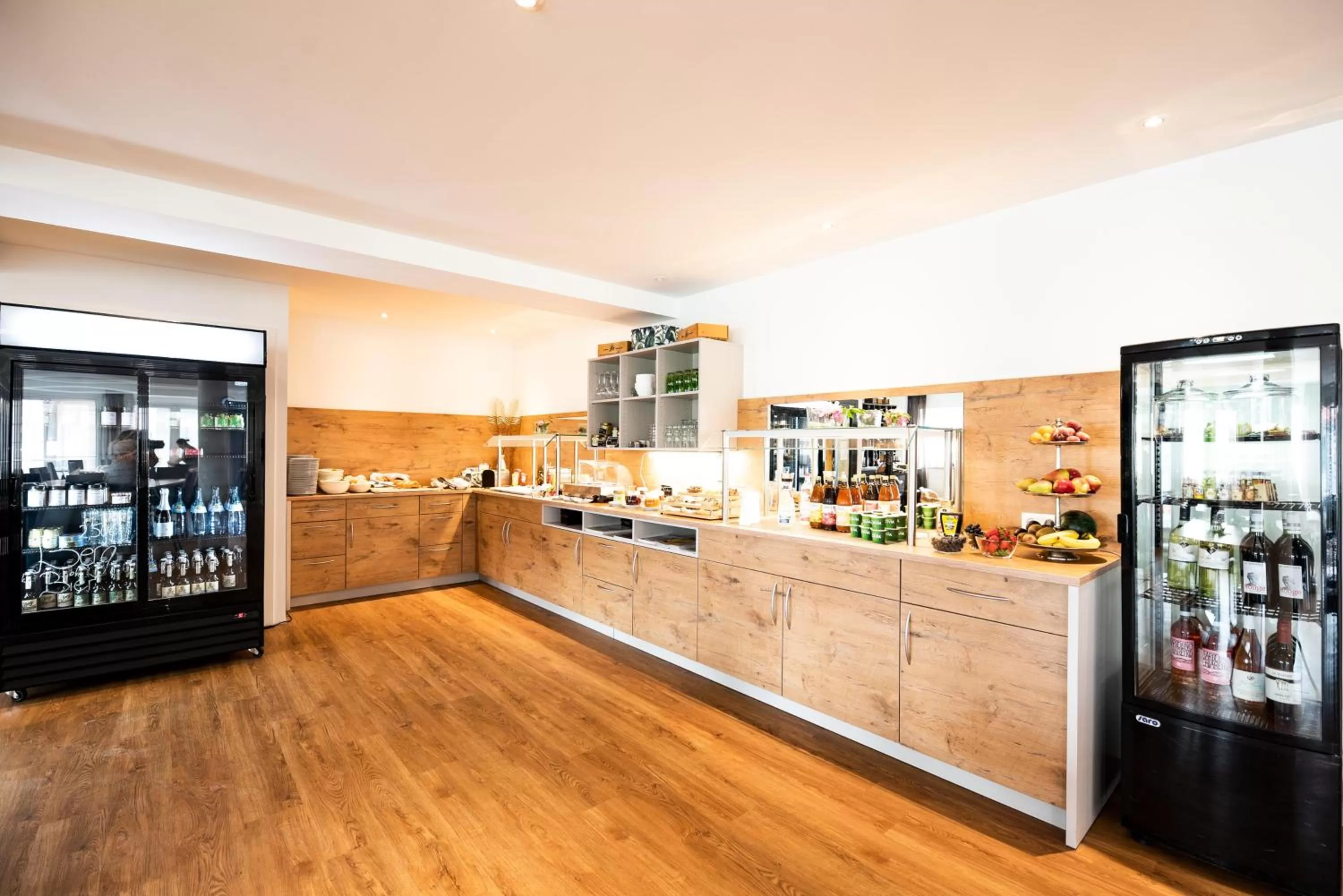 Buffet breakfast in Sternplatz Hotel