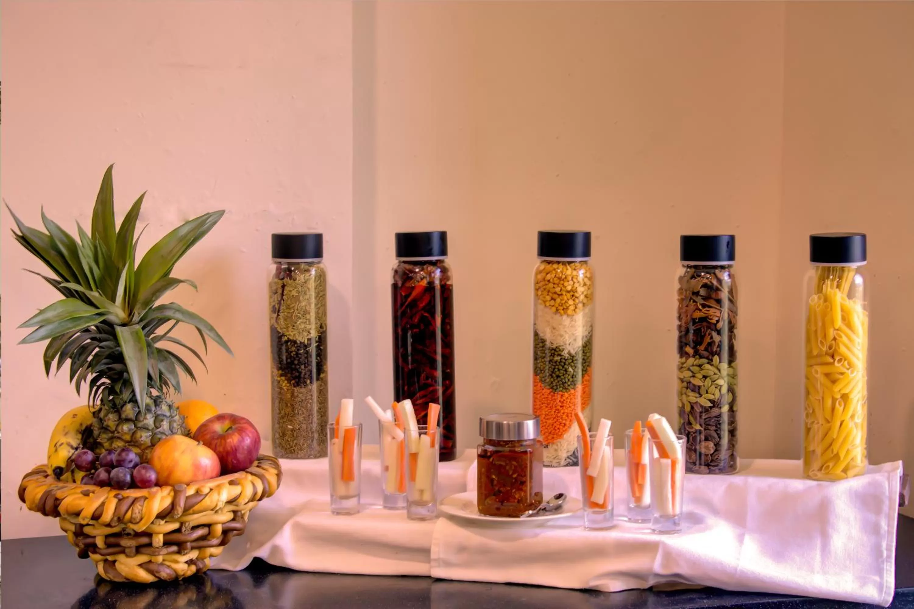 Restaurant/places to eat in Cygnett Inn Trendz