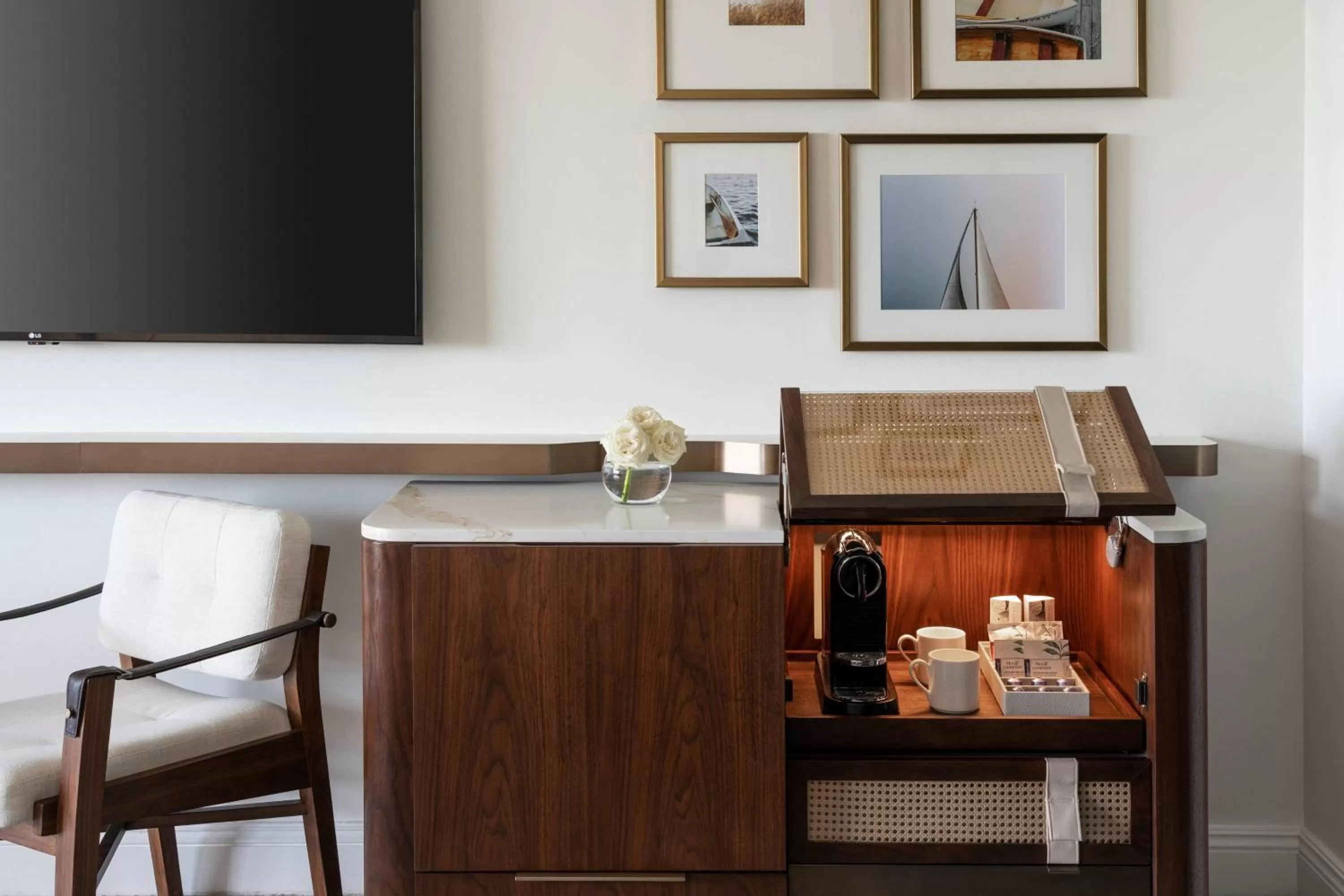 Lounge or bar in The Ritz-Carlton Orlando, Grande Lakes