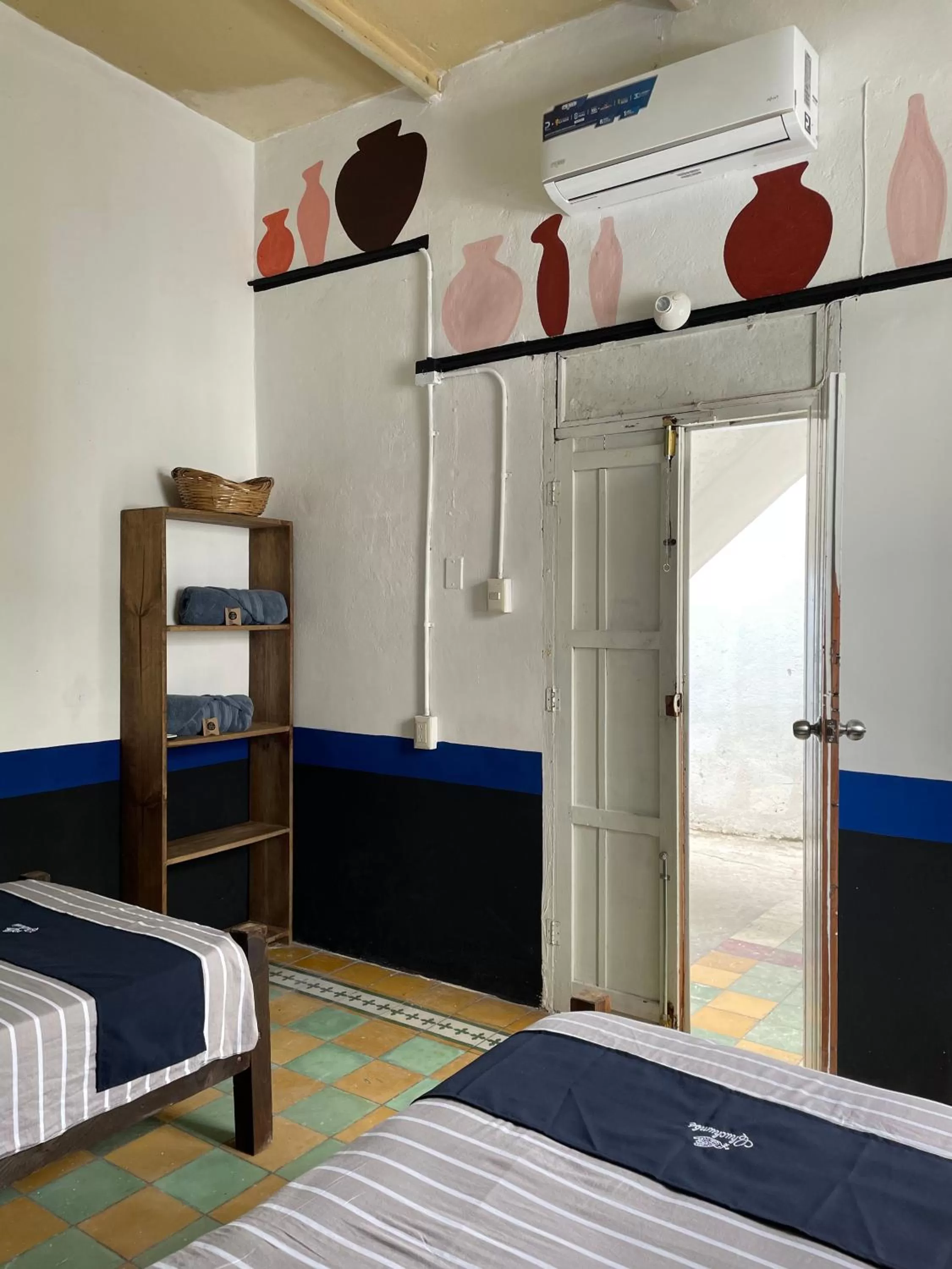 bunk bed in Chuchumbé Hotel Cultural, Restaurante & Café