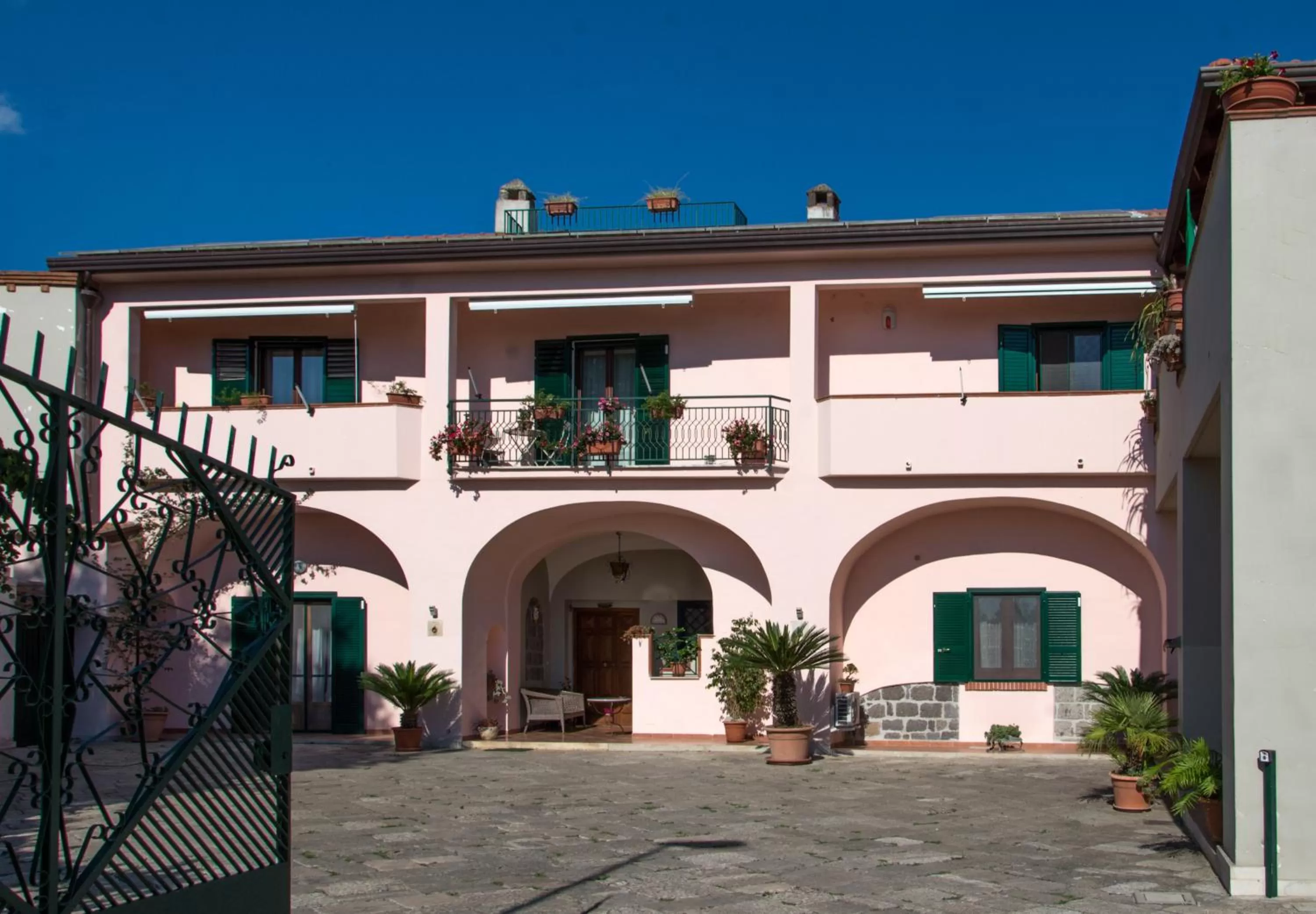 Patio, Property Building in La Masseria