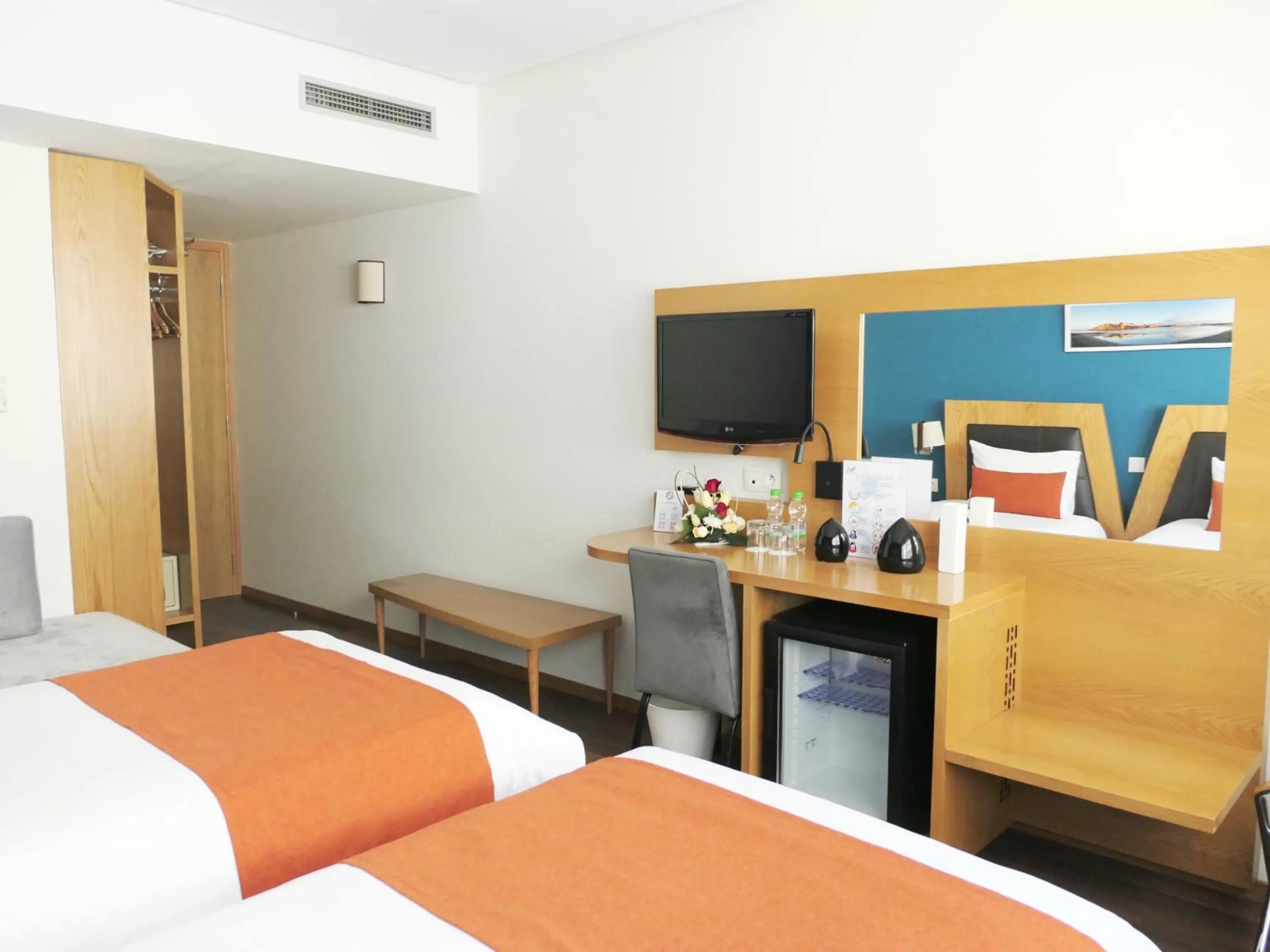 TV and multimedia, Bed in Le Pietri Urban Hotel