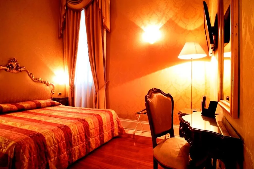 Photo of the whole room, Bed in Ca' Gottardi