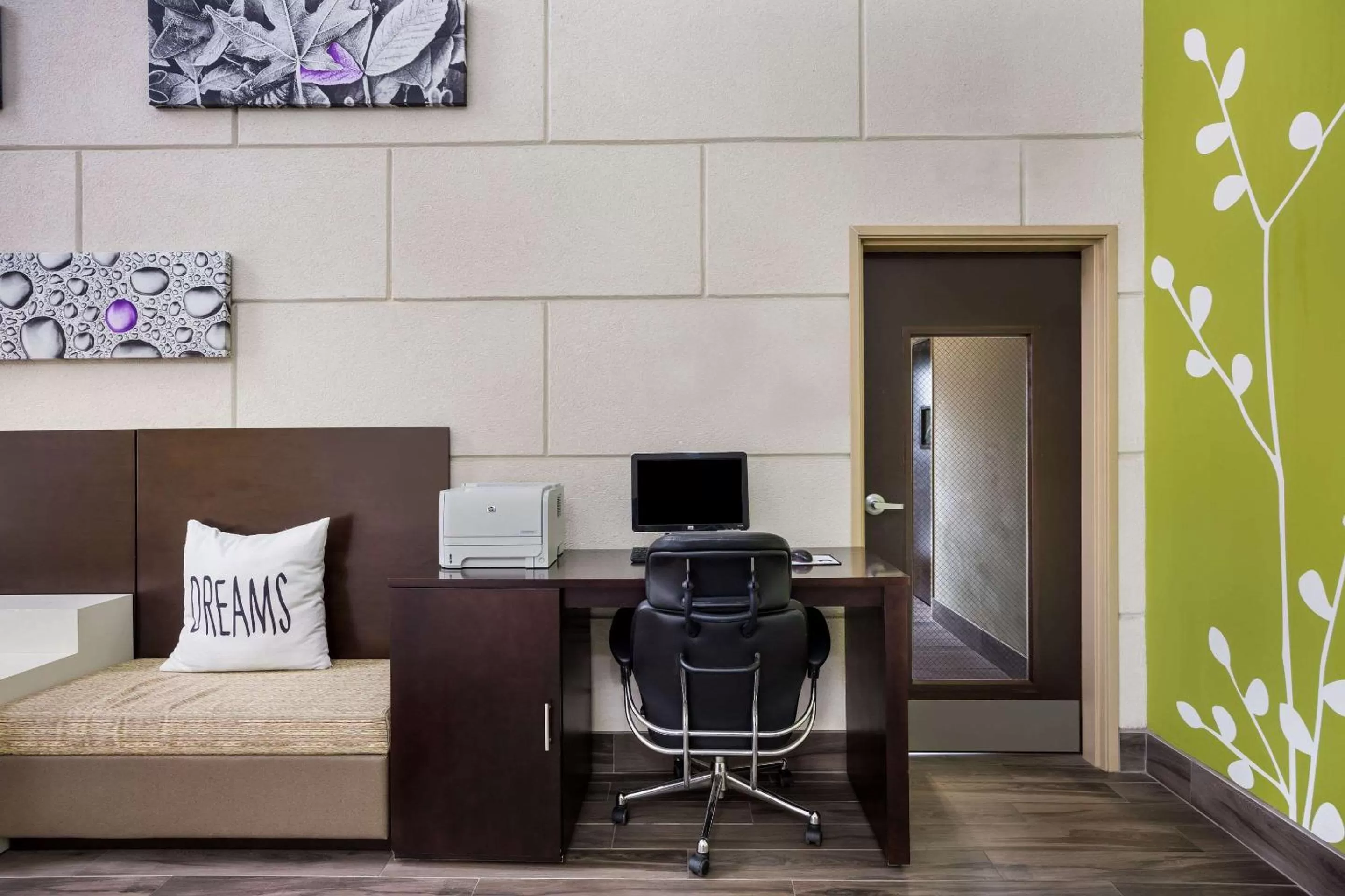 Business facilities in Sleep Inn & Suites Valdosta Mall Area