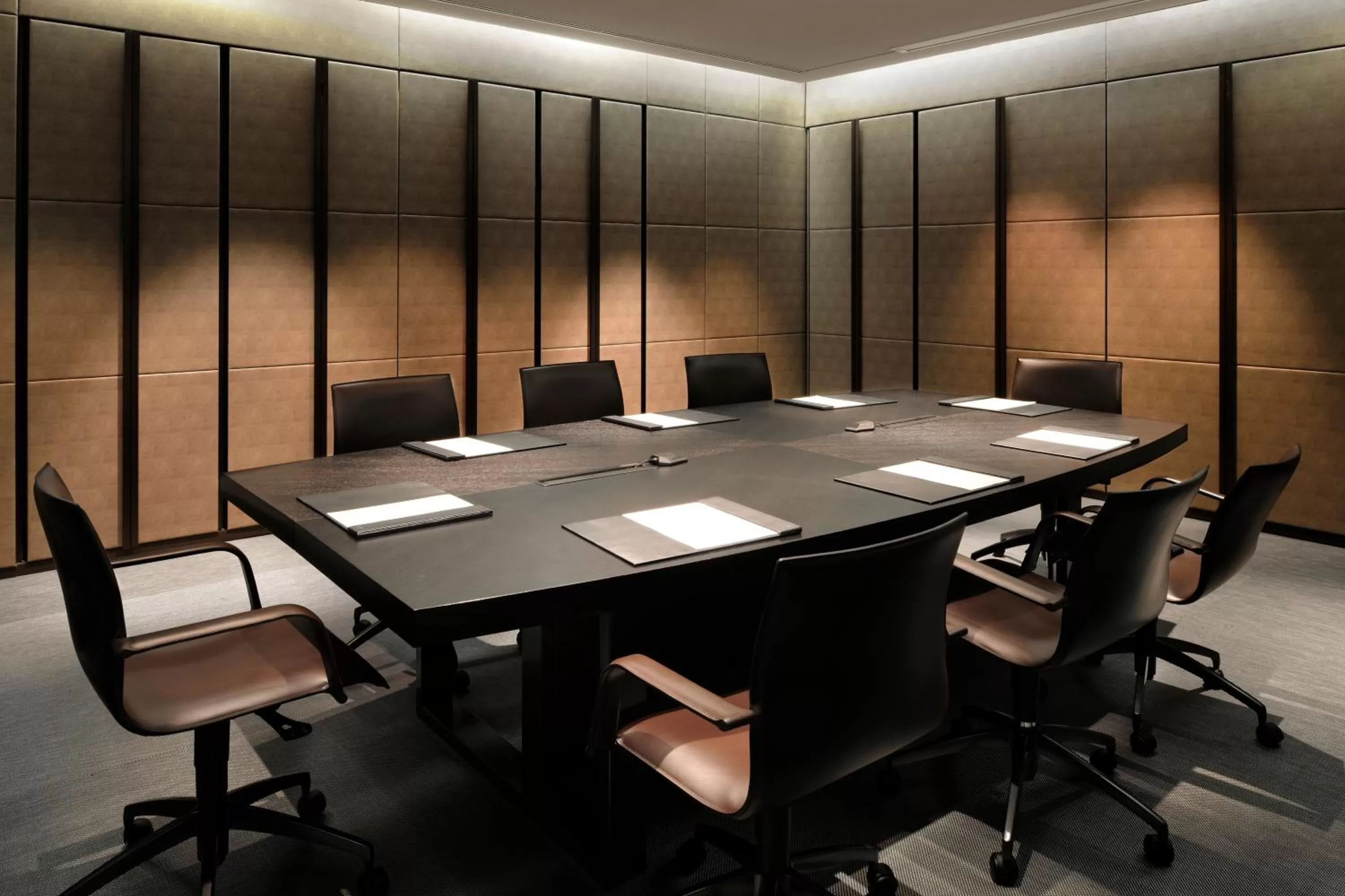 Business facilities in Armani Hotel Milano
