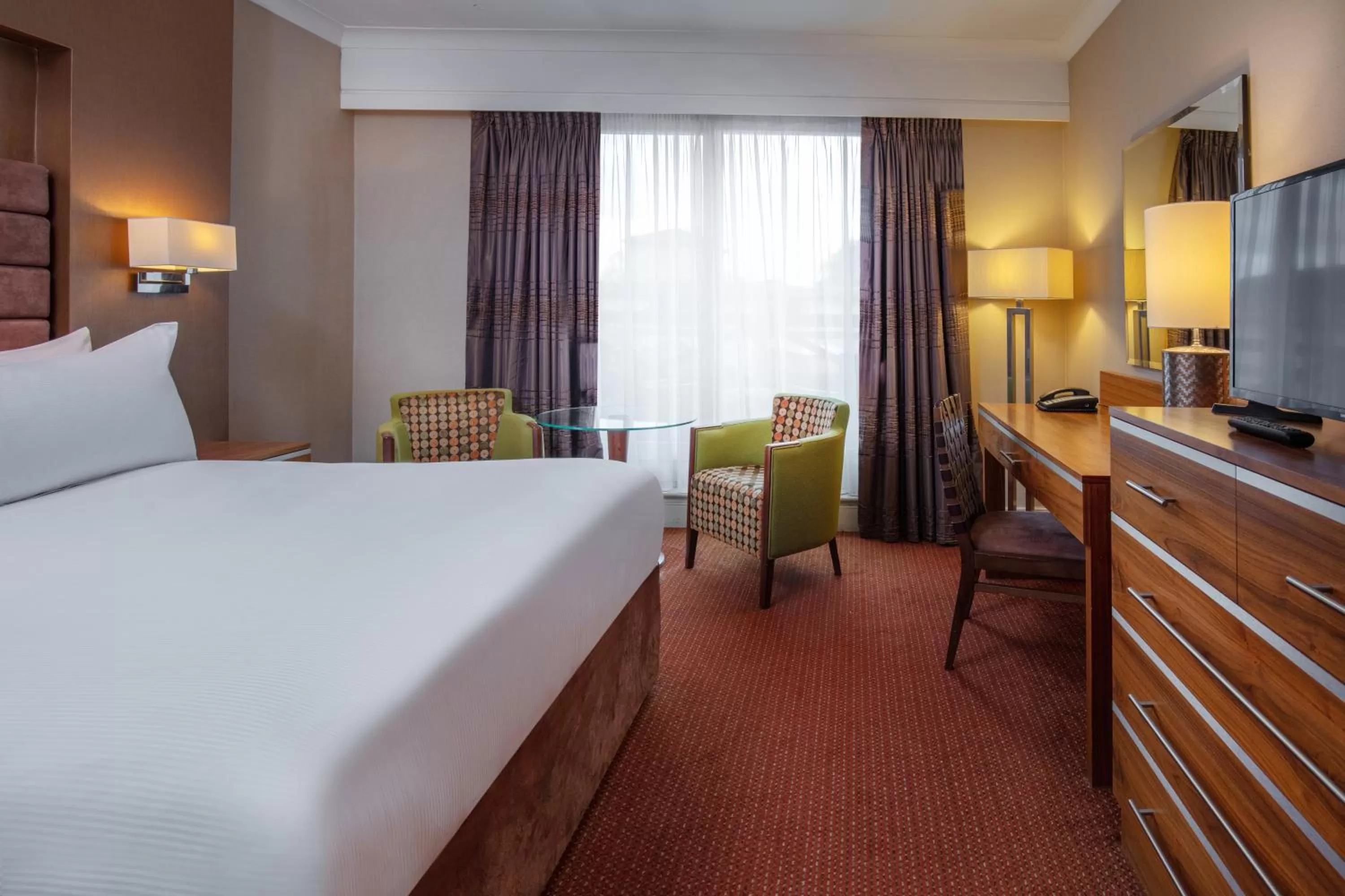 Bed in Hampshire Court Hotel & Spa