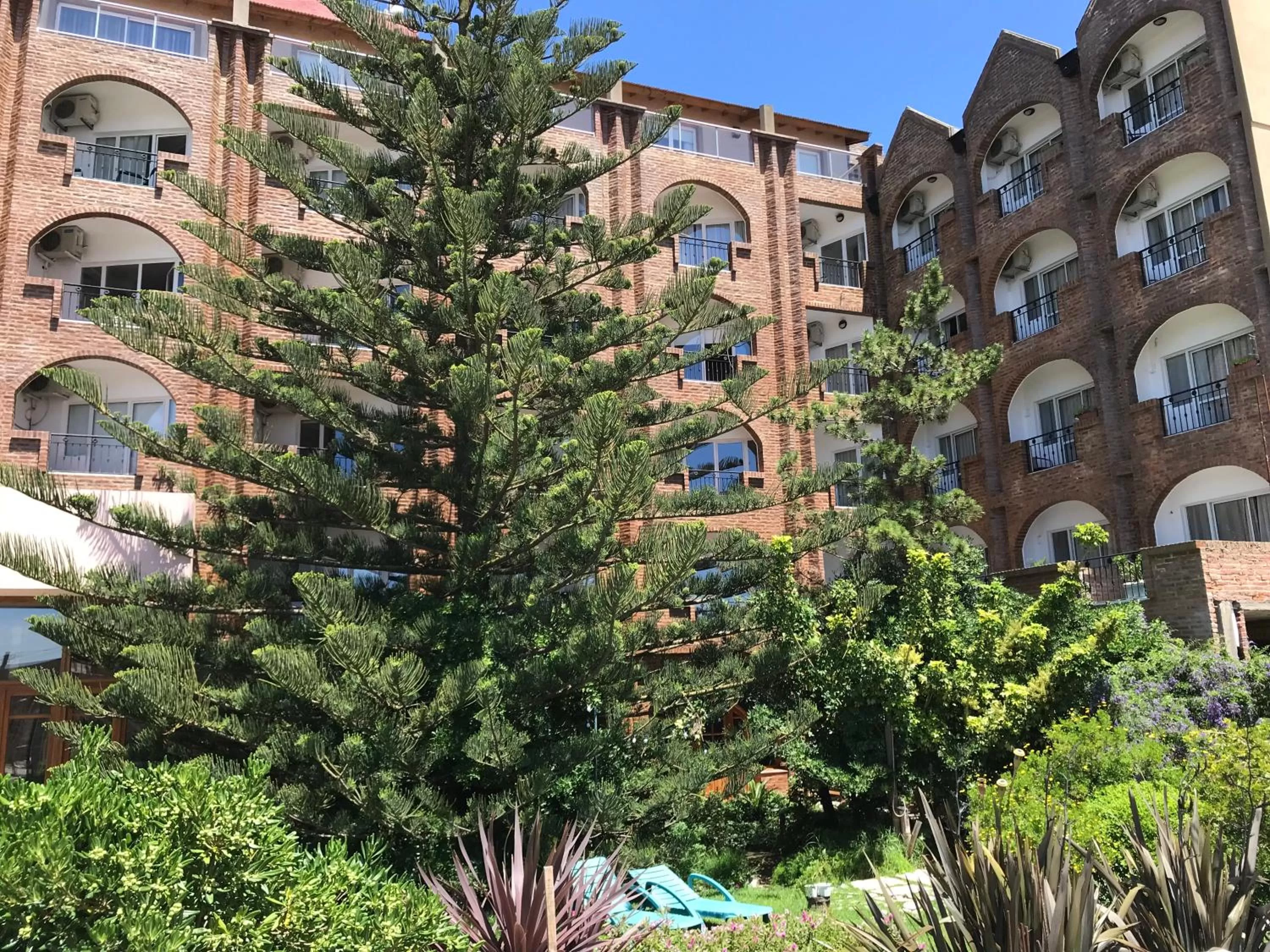 Property Building in Costanera Mar Hotel & Suites