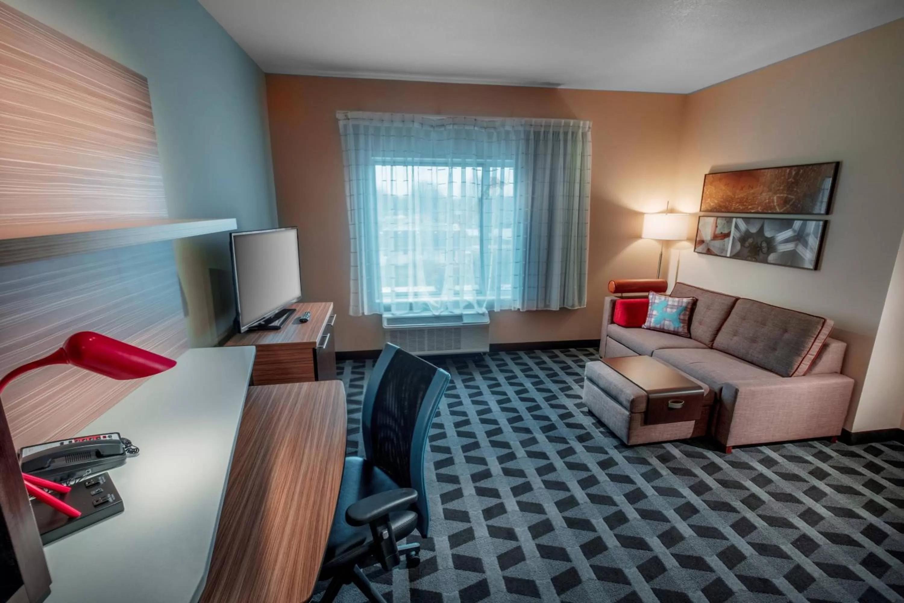 One-Bedroom King Suite with Sofa Bed in TownePlace Suites by Marriott Toledo Oregon