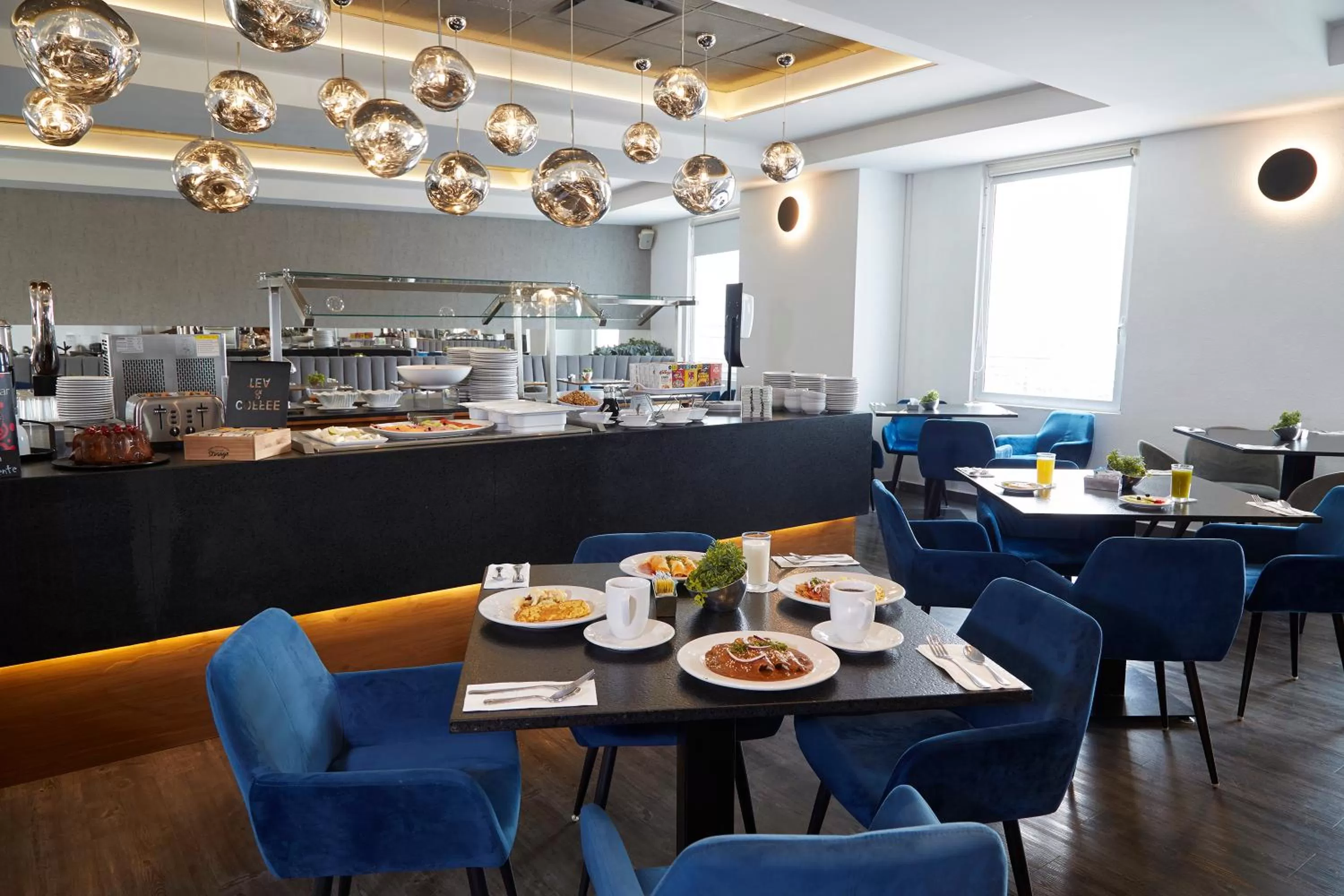 Restaurant/places to eat in Ejecutivo Express Guadalajara Providencia - Av México