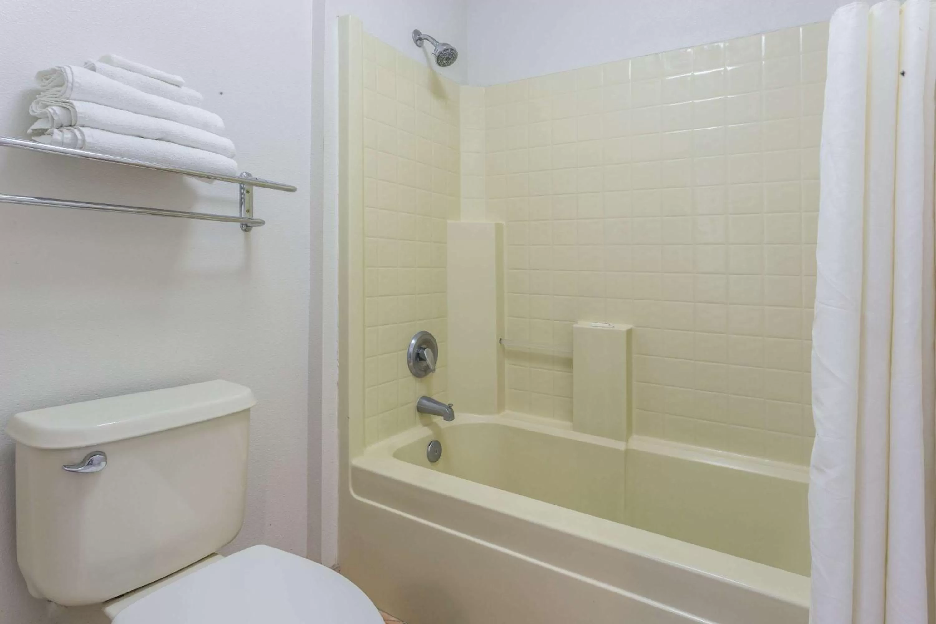 Bathroom in Travel Lodge by Wyndham Merced Yosemite