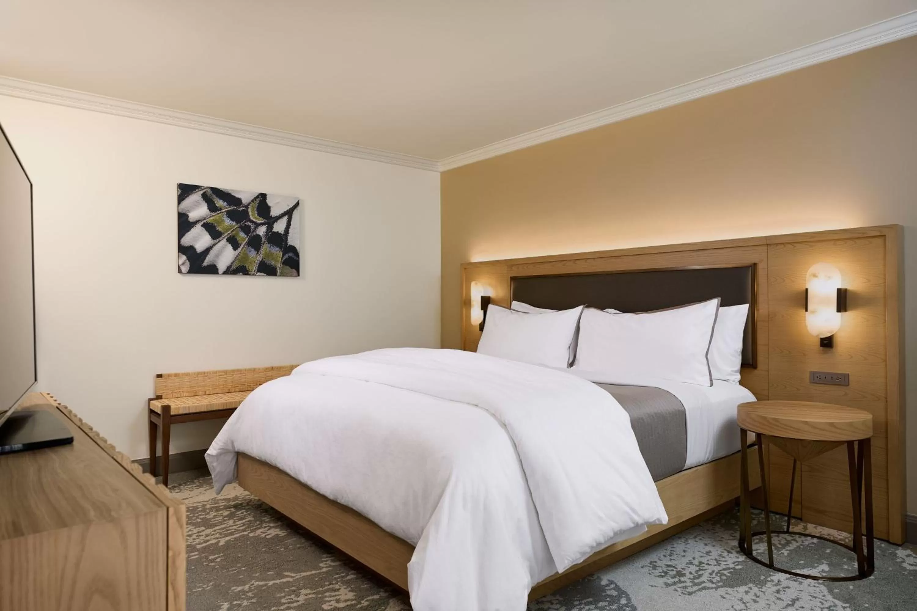 Photo of the whole room, Bed in The Westin Los Angeles Airport