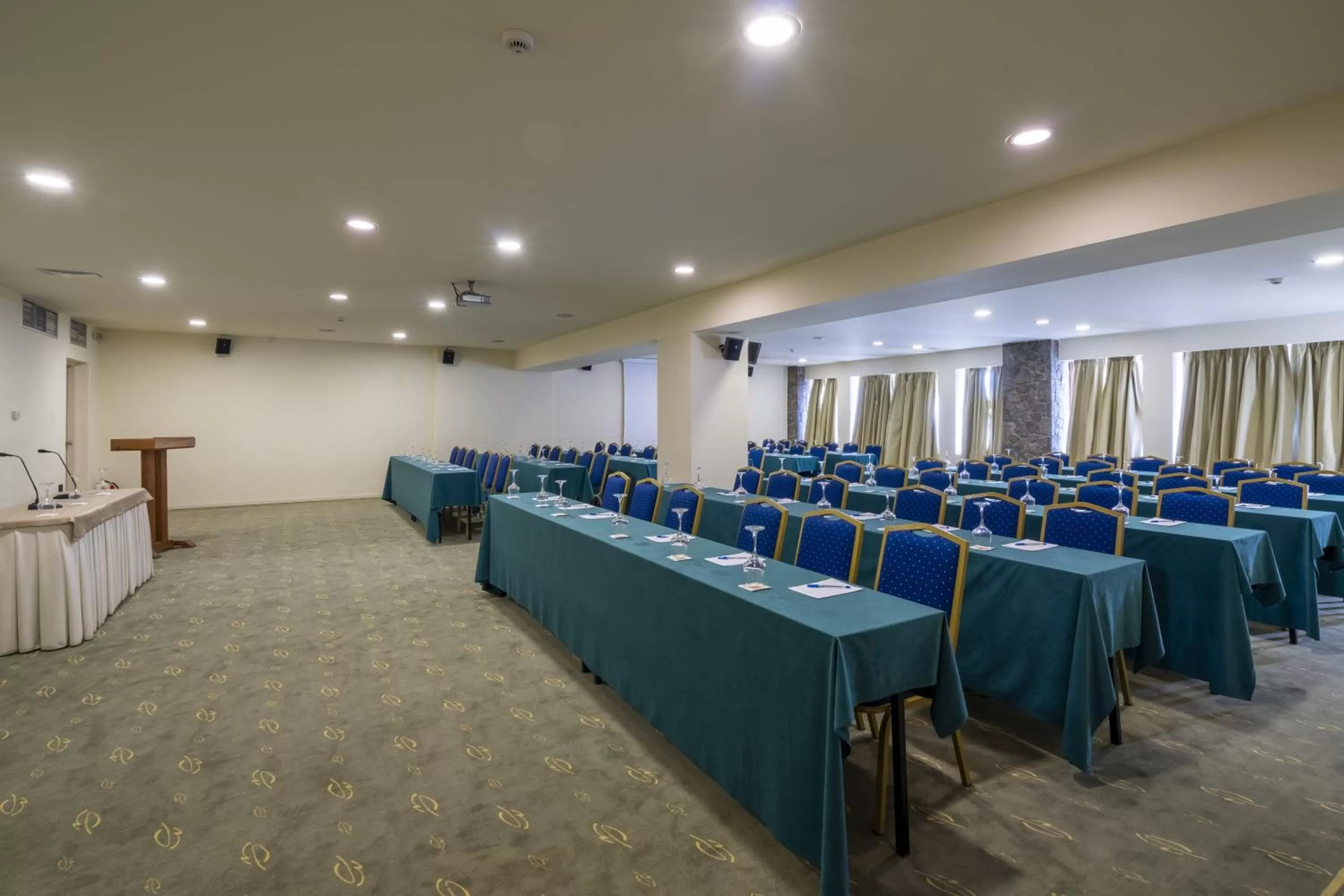 Banquet/Function facilities in Anemolia Mountain Resort