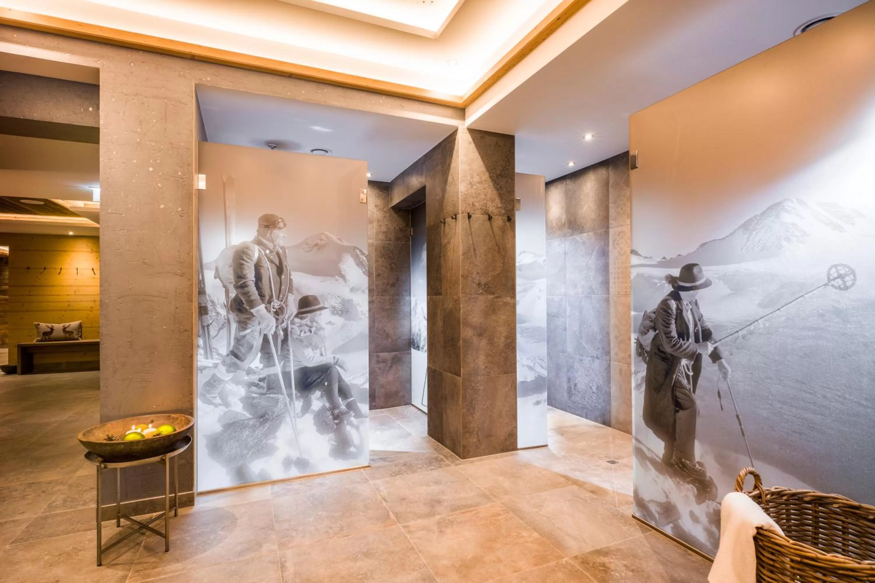 Shower in Hotel Bergkristall