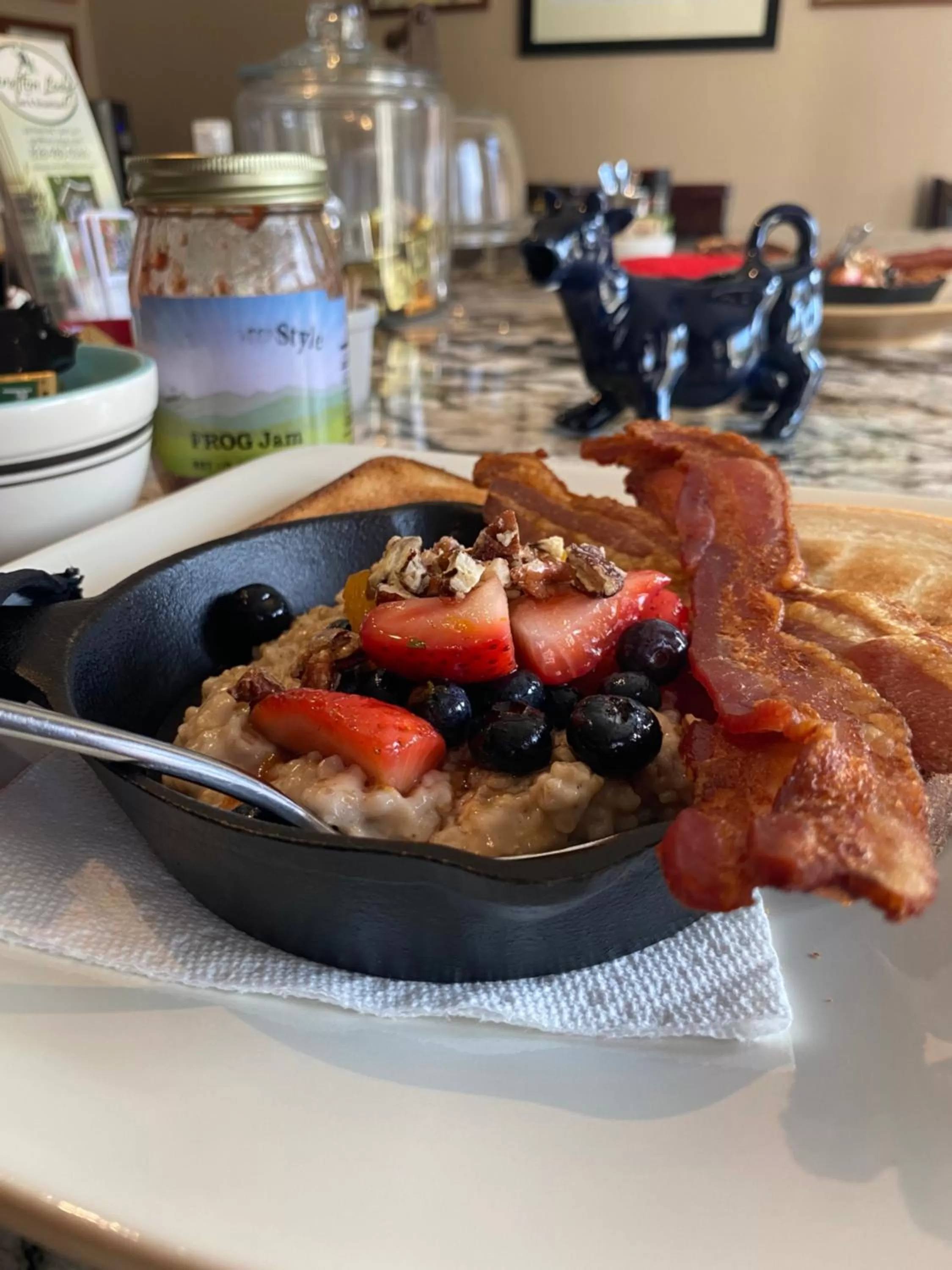 Breakfast in Grafton Lodge