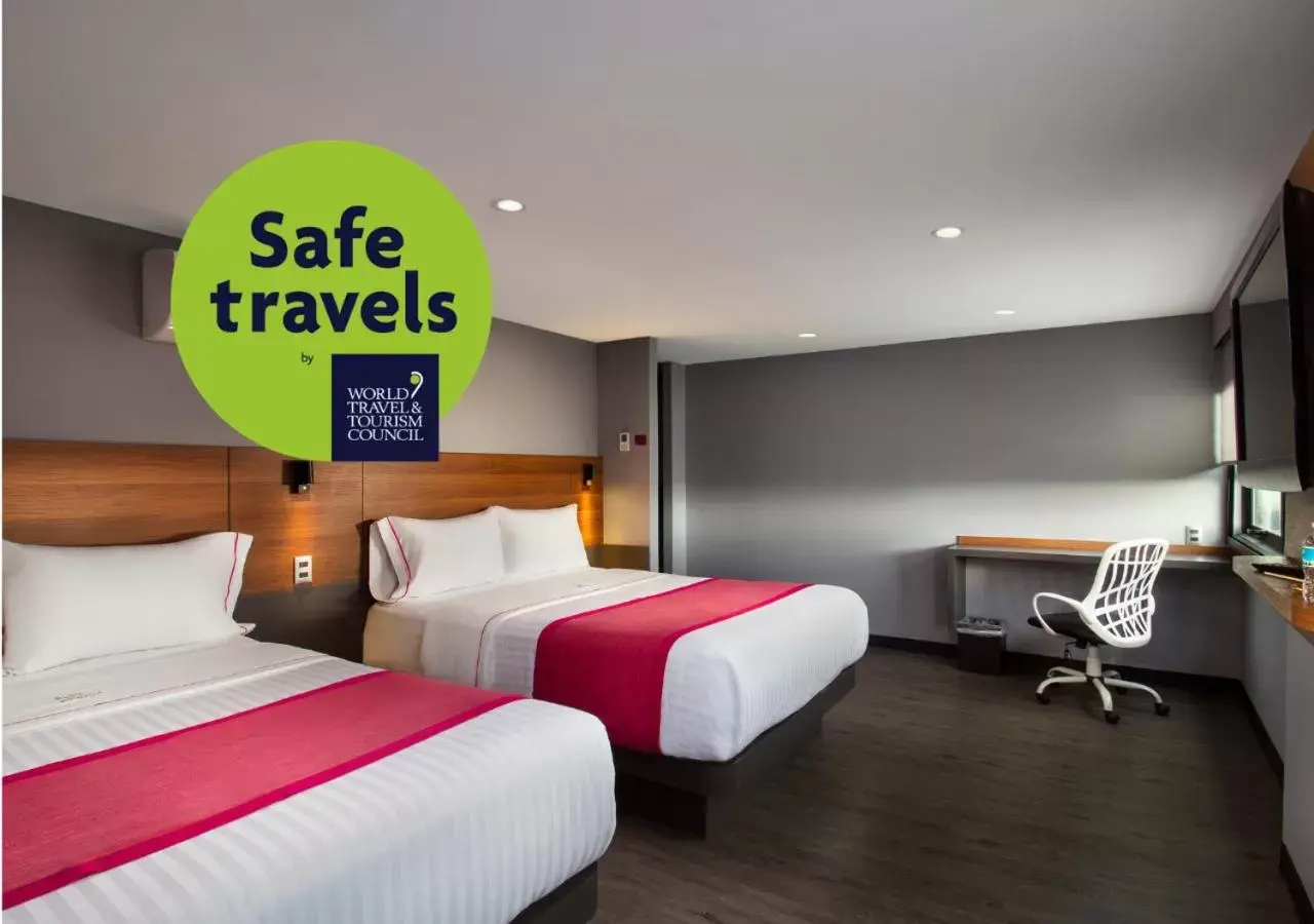 Twin Room in Hotel MX aeropuerto CDMX, Trademark Collection by Wyndham Twin Room in Hotel MX aeropuerto CDMX, Trademark Collection by Wyndham