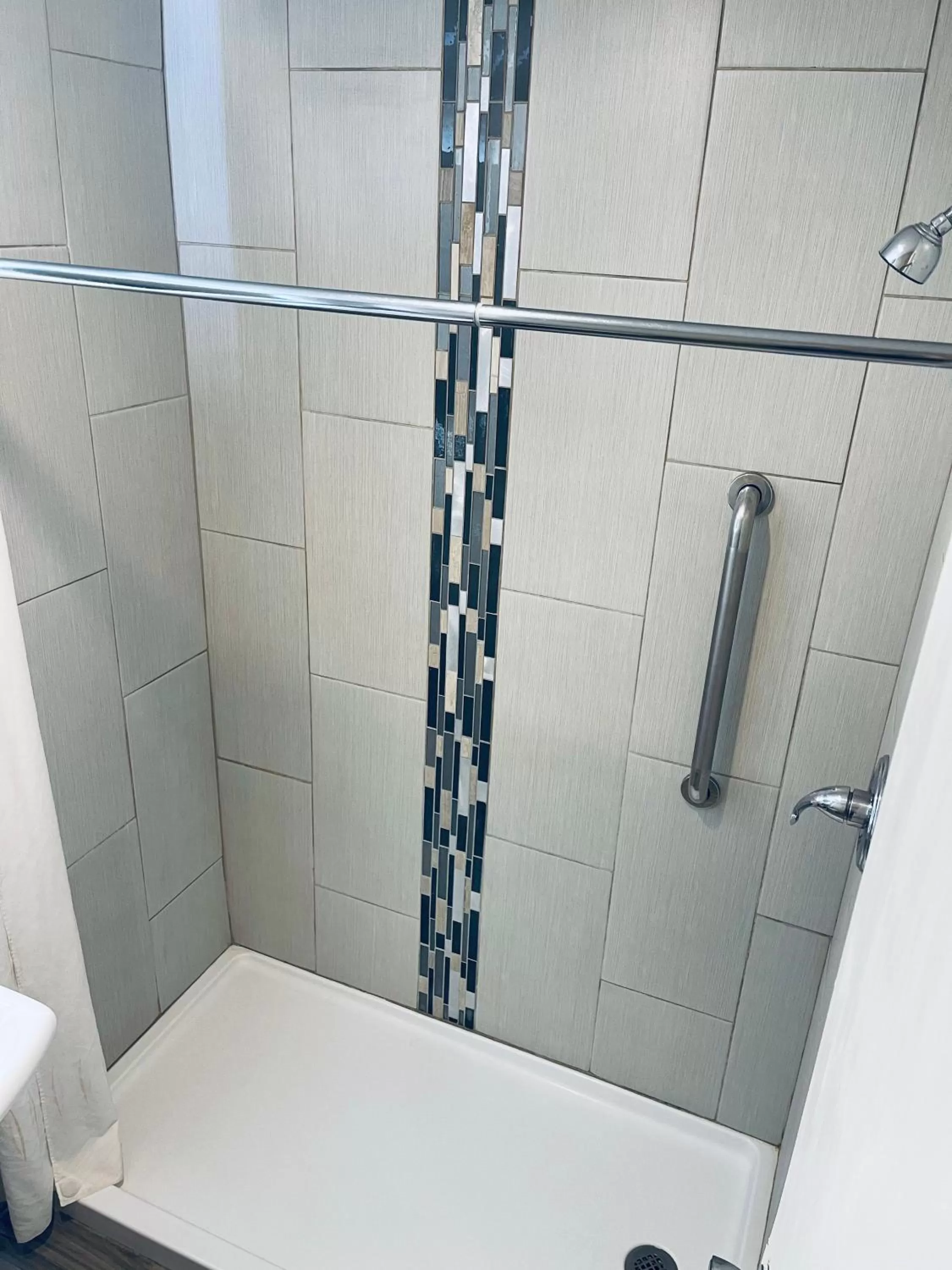 Bathroom in Century 21 Motel