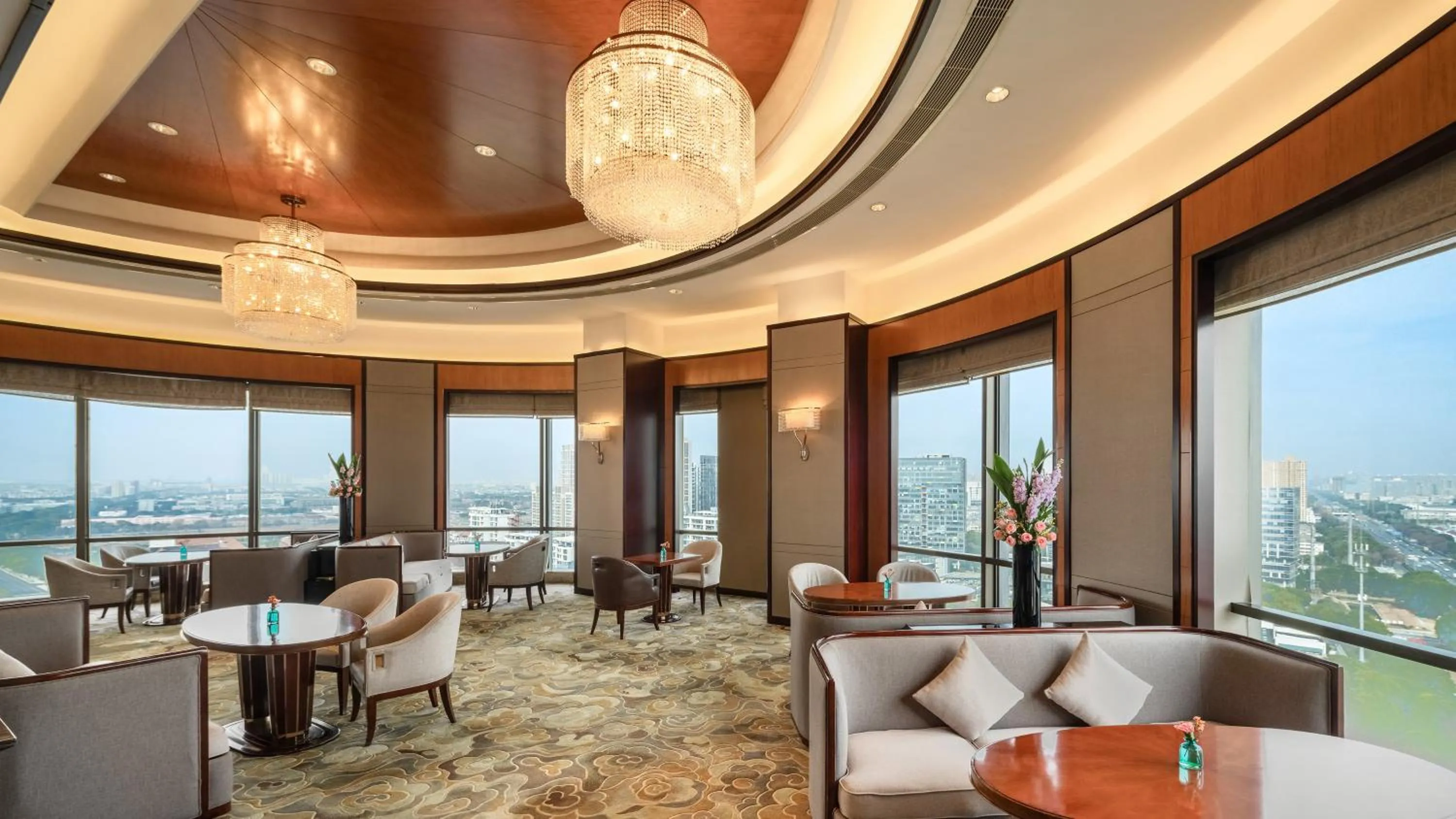Lounge or bar in InterContinental Changzhou by IHG