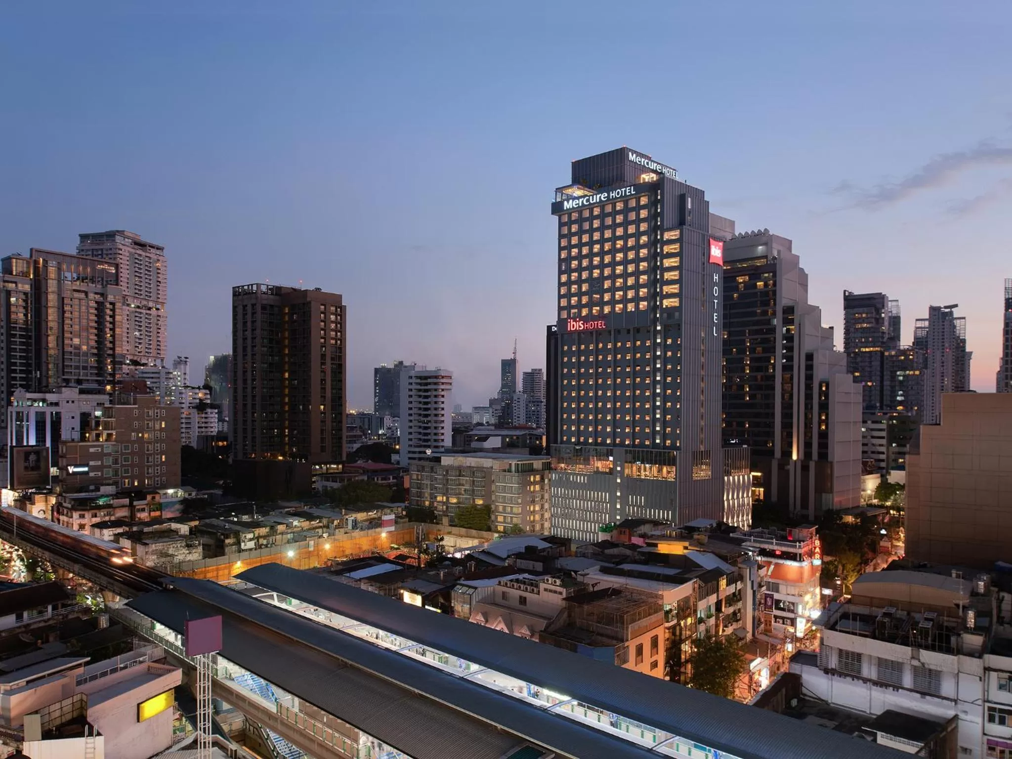 Property building in ibis Bangkok Sukhumvit 24
