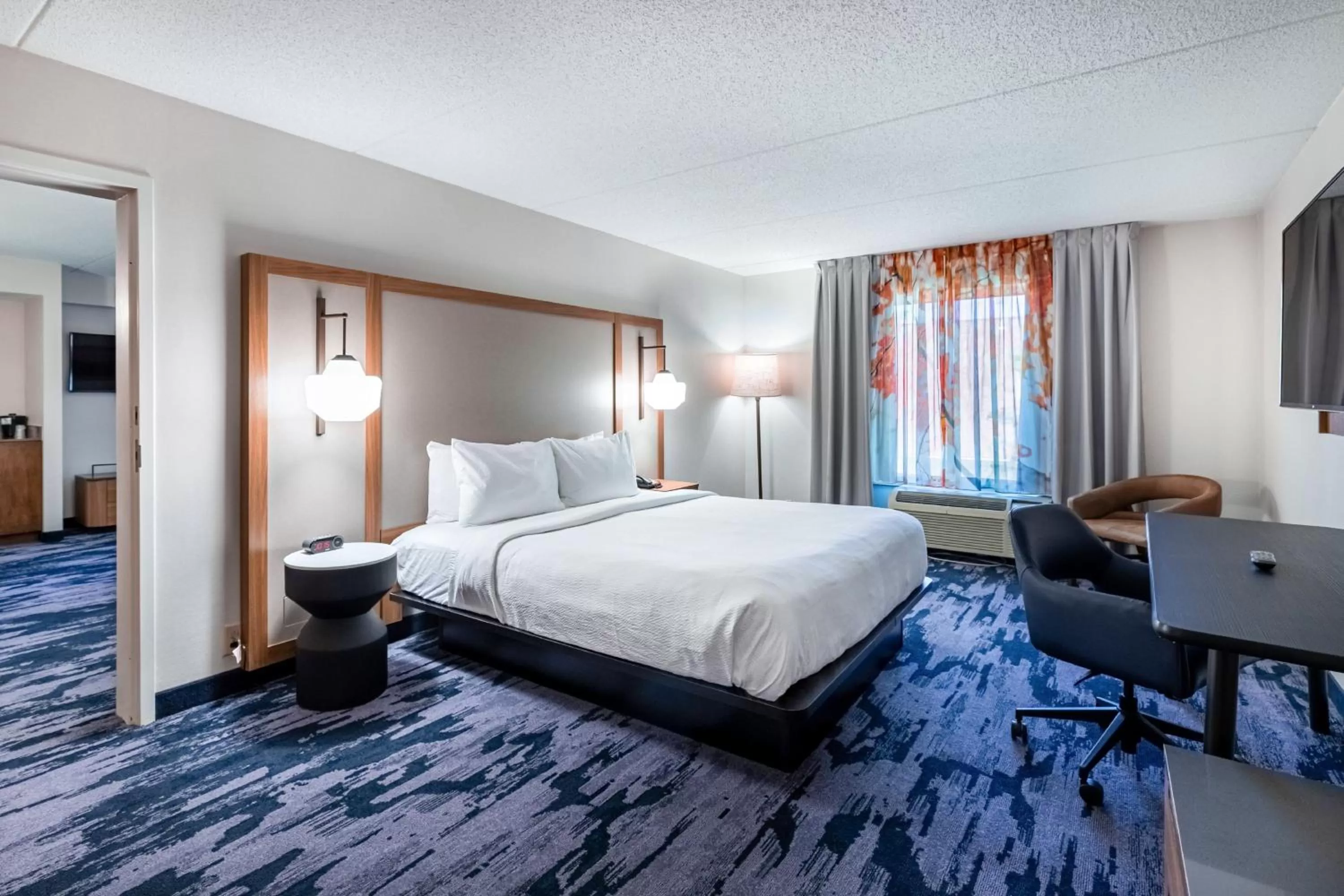 Photo of the whole room, Bed in Fairfield Inn by Marriott Evansville West