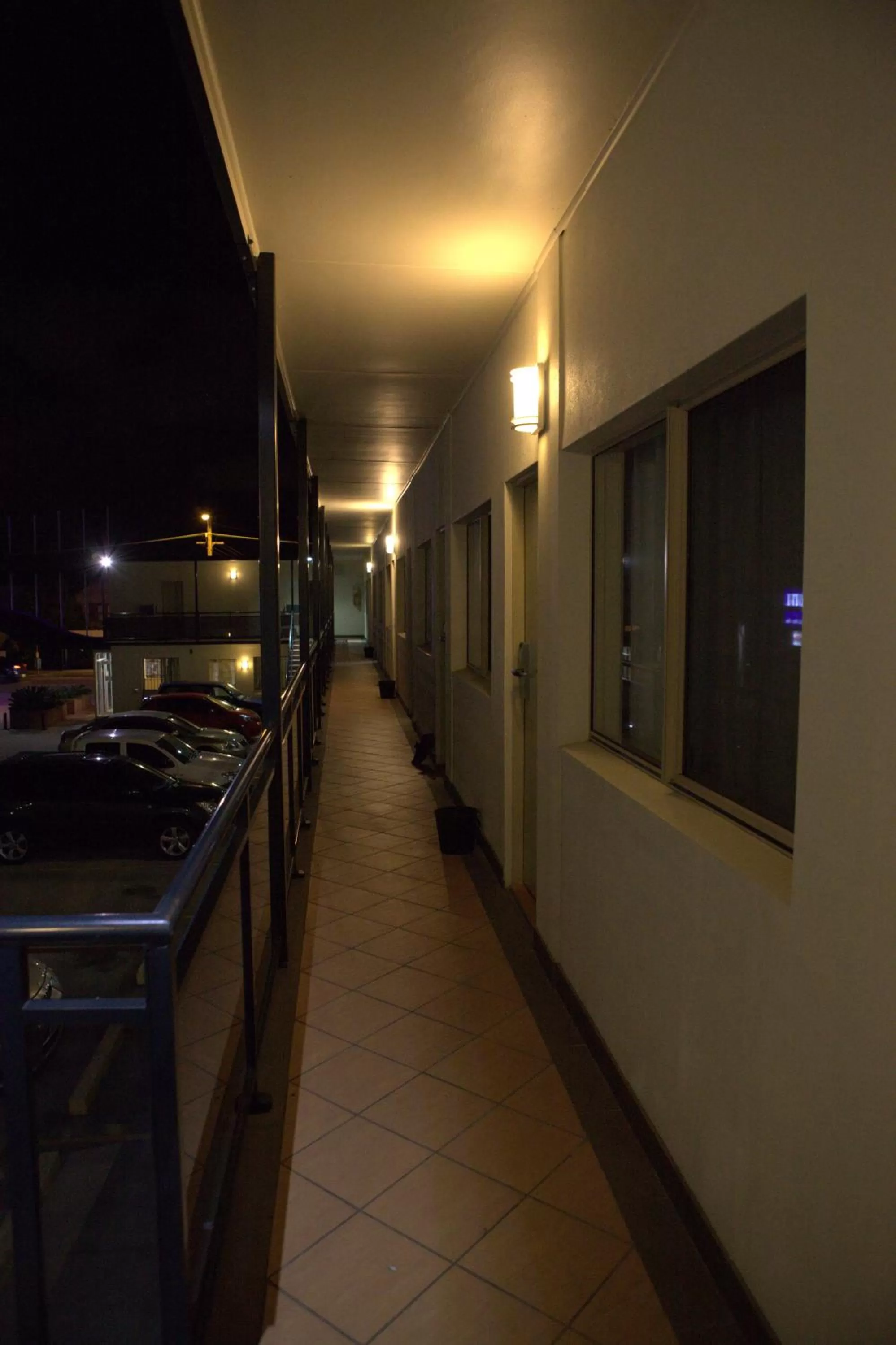 Facade/entrance in Westside Motor Inn