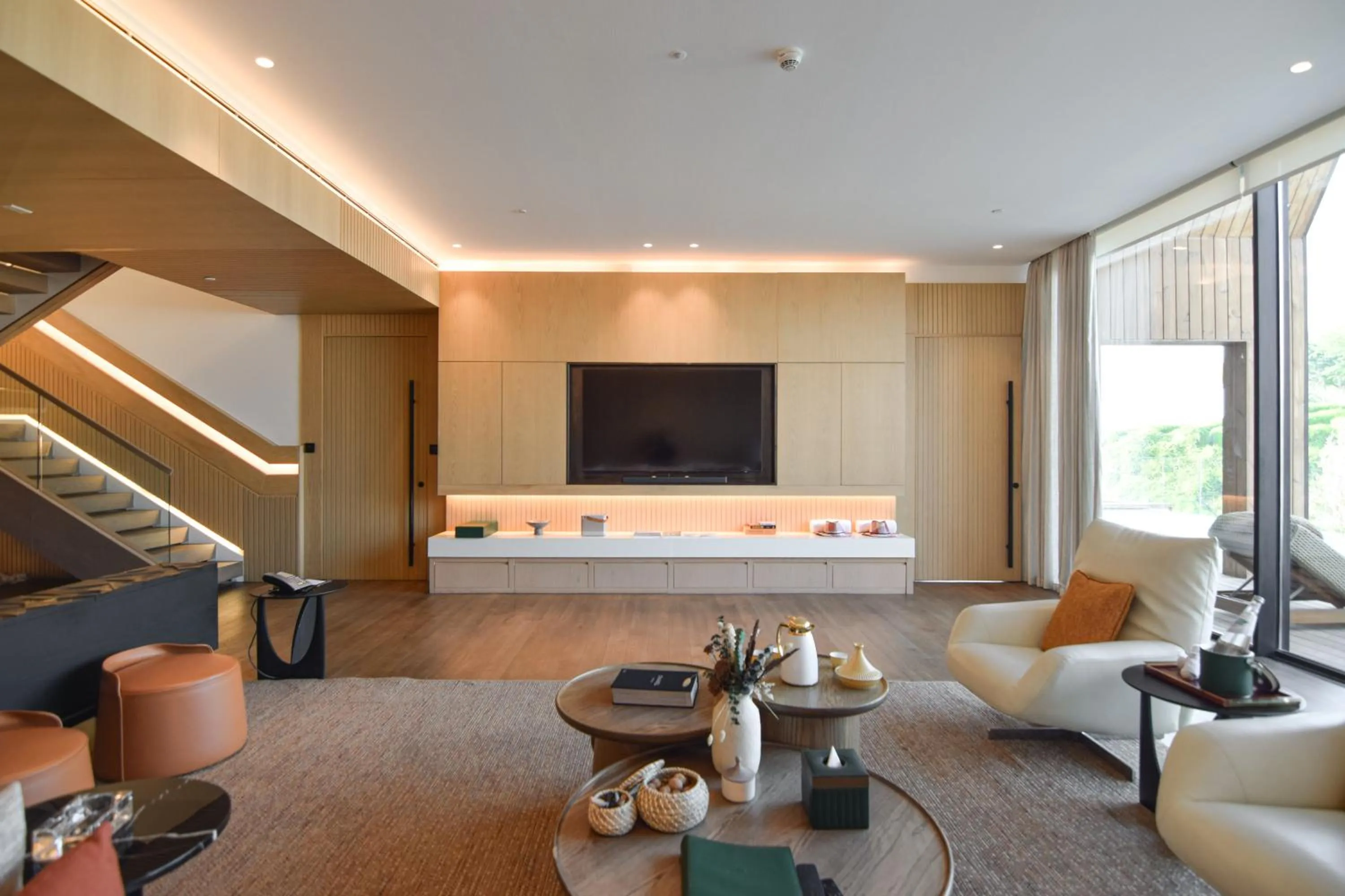 TV and multimedia in Katara Hills Doha, Lxr Hotels & Resorts