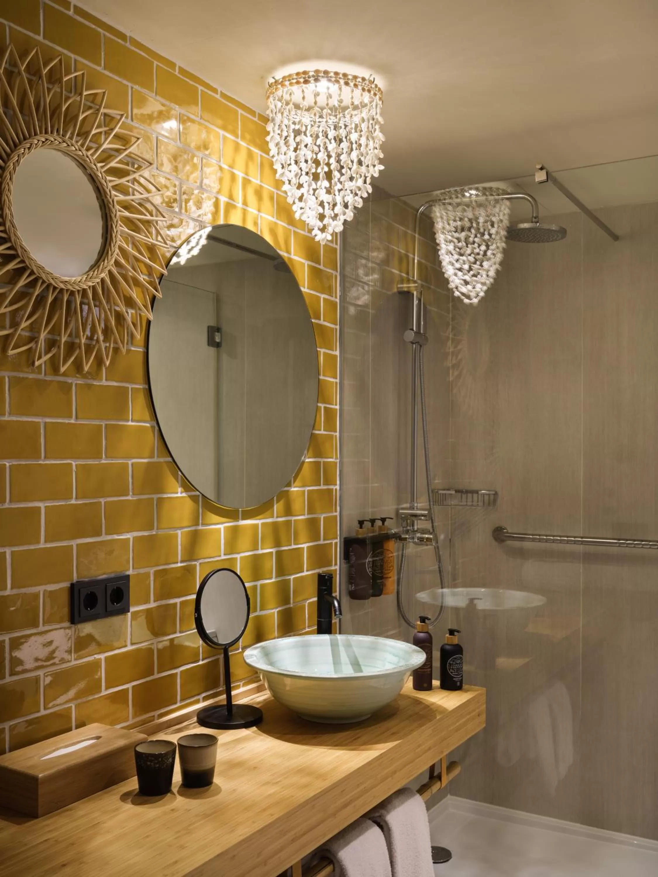 Shower in Bikini Island & Mountain Port de Soller "Adults only"