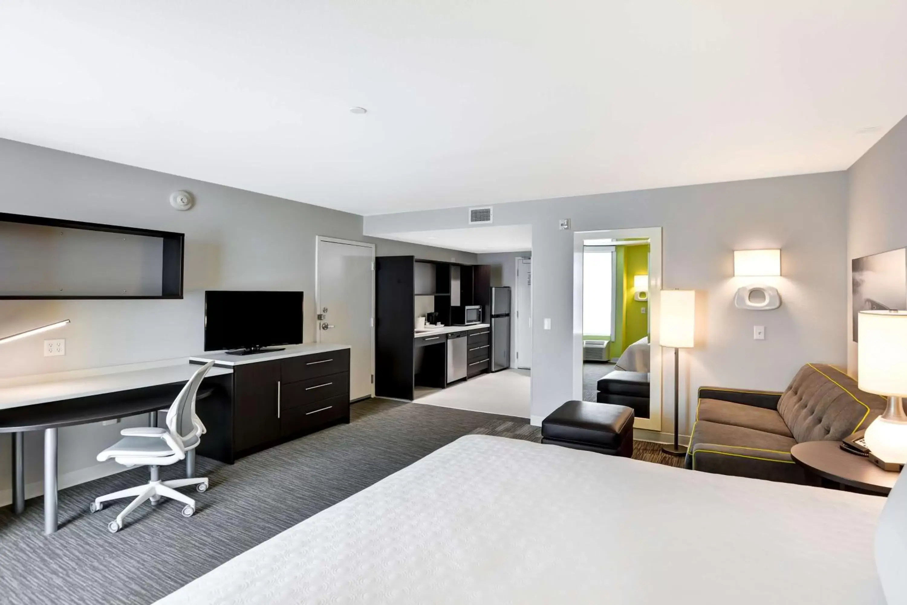 King Studio Suite - Mobility Access/Non-Smoking in Home2 Suites Azusa King Studio Suite - Mobility Access/Non-Smoking in Home2 Suites Azusa