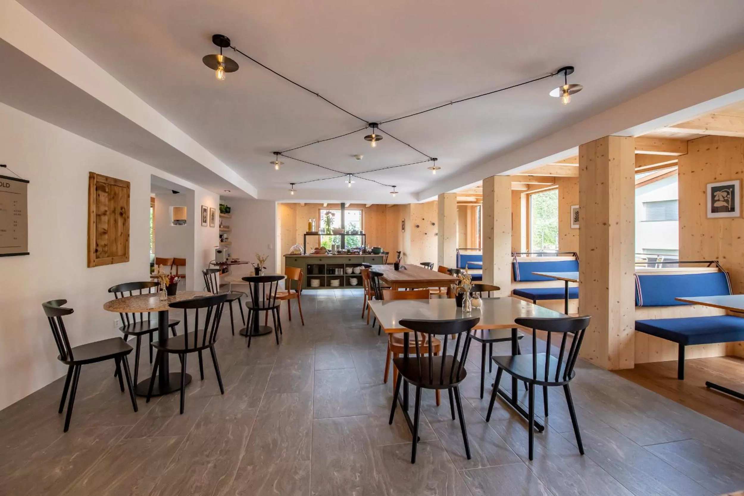 Restaurant/places to eat in Flem Mountain Lodge