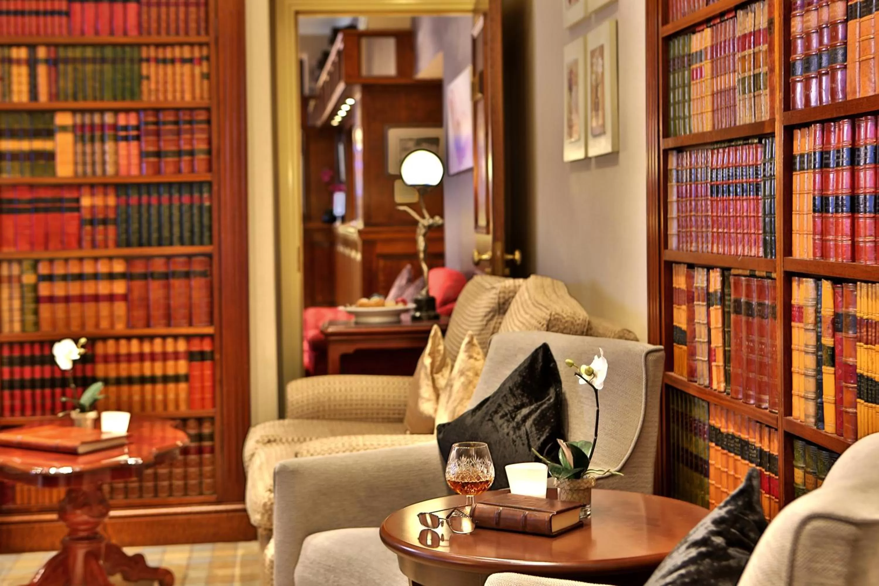 Library in Ambleside Salutation Hotel & Spa